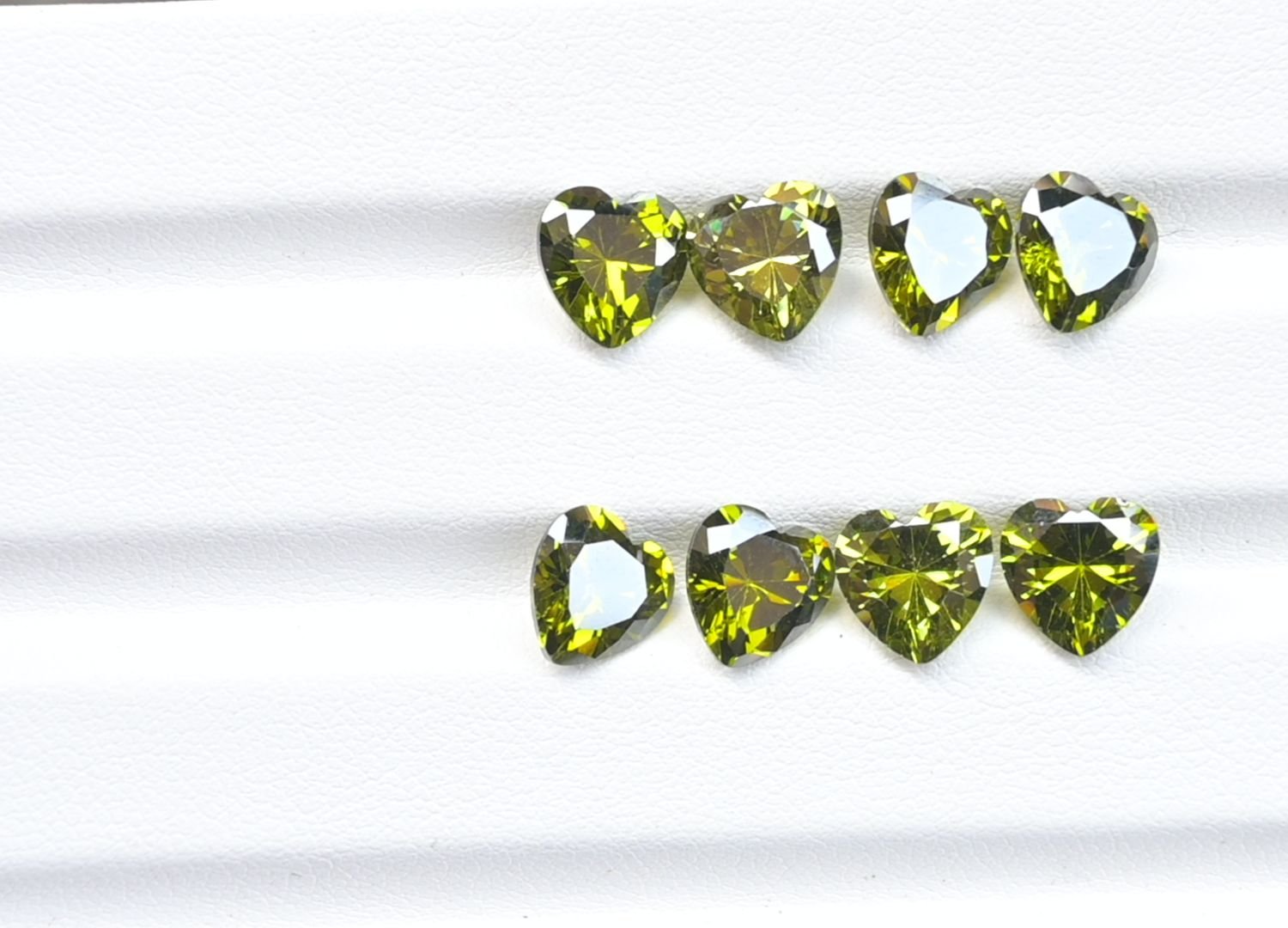 Zircon Gemstone Faceted Cut Heart Shape High Quality Loose Gemstones For Jewelry Making 8 MM Size 8 Pcs V3775