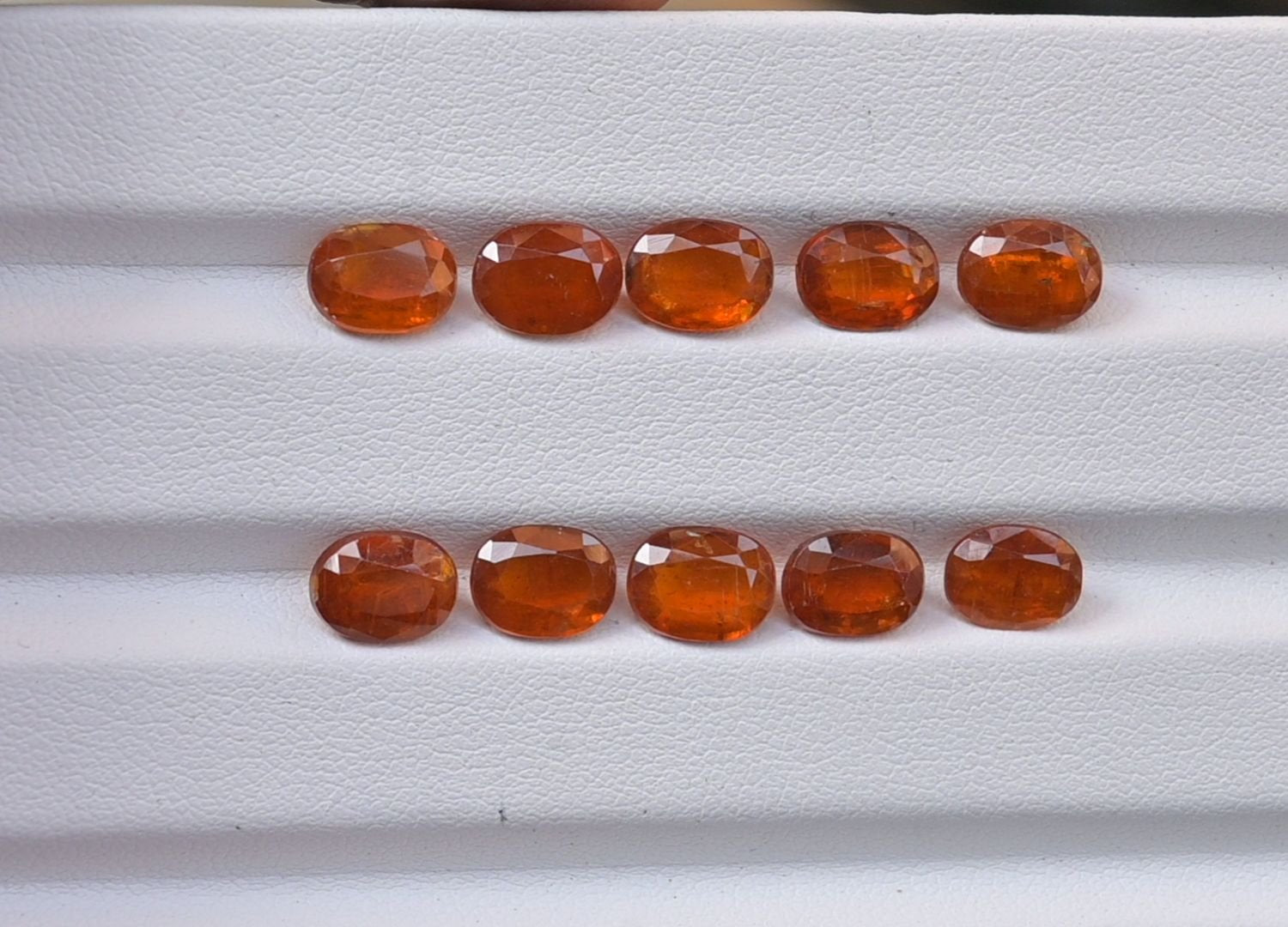 Natural Orange Kyanite Gemstone Faceted Cut Oval Shape High Quality Loose Gemstones For Jewelry Making 8x6 MM Size 10 Pcs V3787