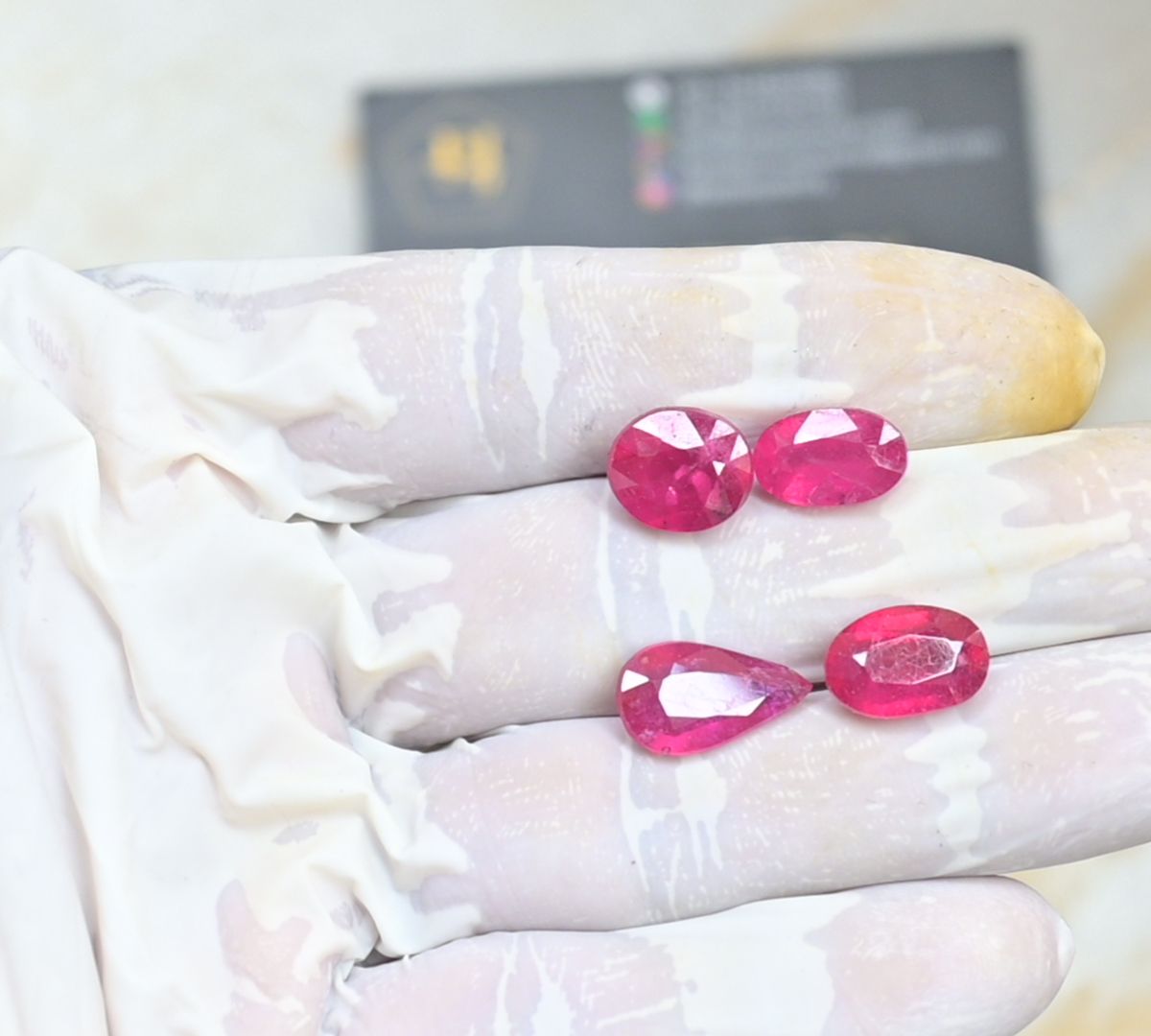 Natural Thailand Pink Sapphire Gemstone Faceted Cut Mix Shape Loose Gemstone For Jewelry Making Wholesalegems 12-16 MM Size 4 Pcs SM25472