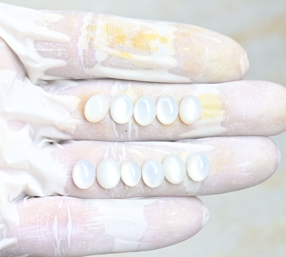 Natural White Moonstone Gemstone Smooth Oval Shape Cabochon High Quality Loose Gemstones For Jewelry Making 9x7 MM Size 11 Pcs V3982