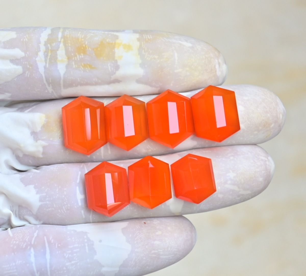 Natural Carnelian Gemstone Step Cut Hexagon Shape Cabochon High Quality Loose Gemstones For Jewelry Making 14-17 MM Size 7 Pcs V3991