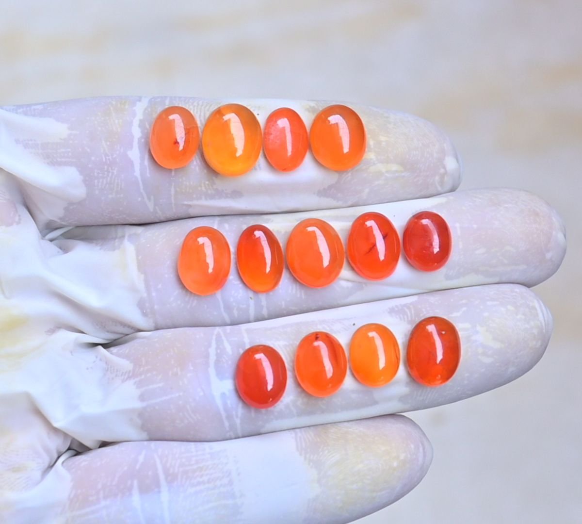 Natural Carnelian Gemstone Smooth Oval Shape Cabochon High Quality Loose Gemstones For Jewelry Making 10-12 MM Size 13 Pcs V4068