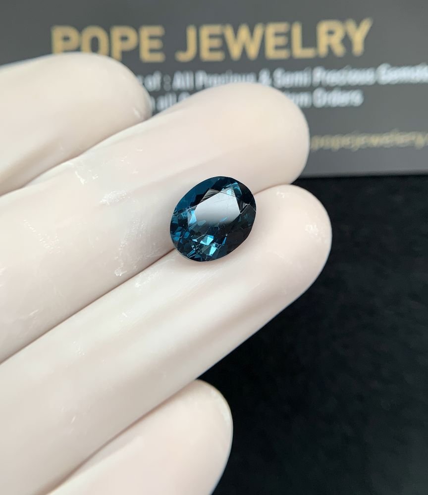 Natural London Blue Topaz Gemstone Faceted Cut Oval Shape High Quality Loose Gemstones For Jewelry Making 11x9x6 MM Size 1 Pcs SM24358
