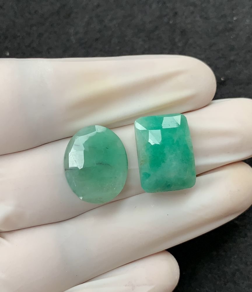 Natural Emerald Gemstone Rose Cut Mix Shape Cabochon High Quality Loose Gemstones For Jewelry Making 18 MM Size 2 Pcs V2548