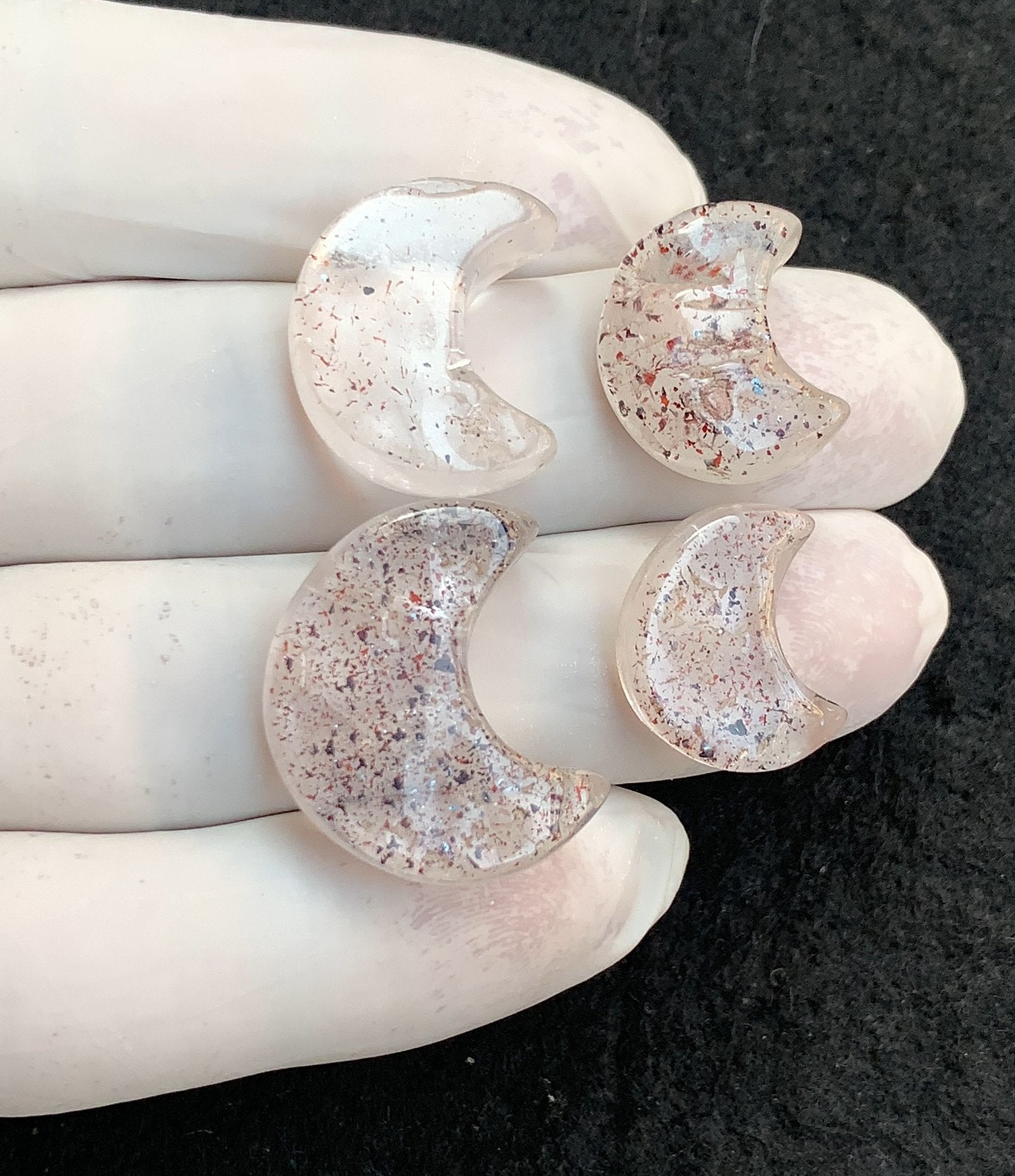Natural Super Seven Gemstone Smooth Moon Shape Cabochon High Quality Loose Gemstones For Jewelry Making 18-25 MM Size 4 Pcs V4542