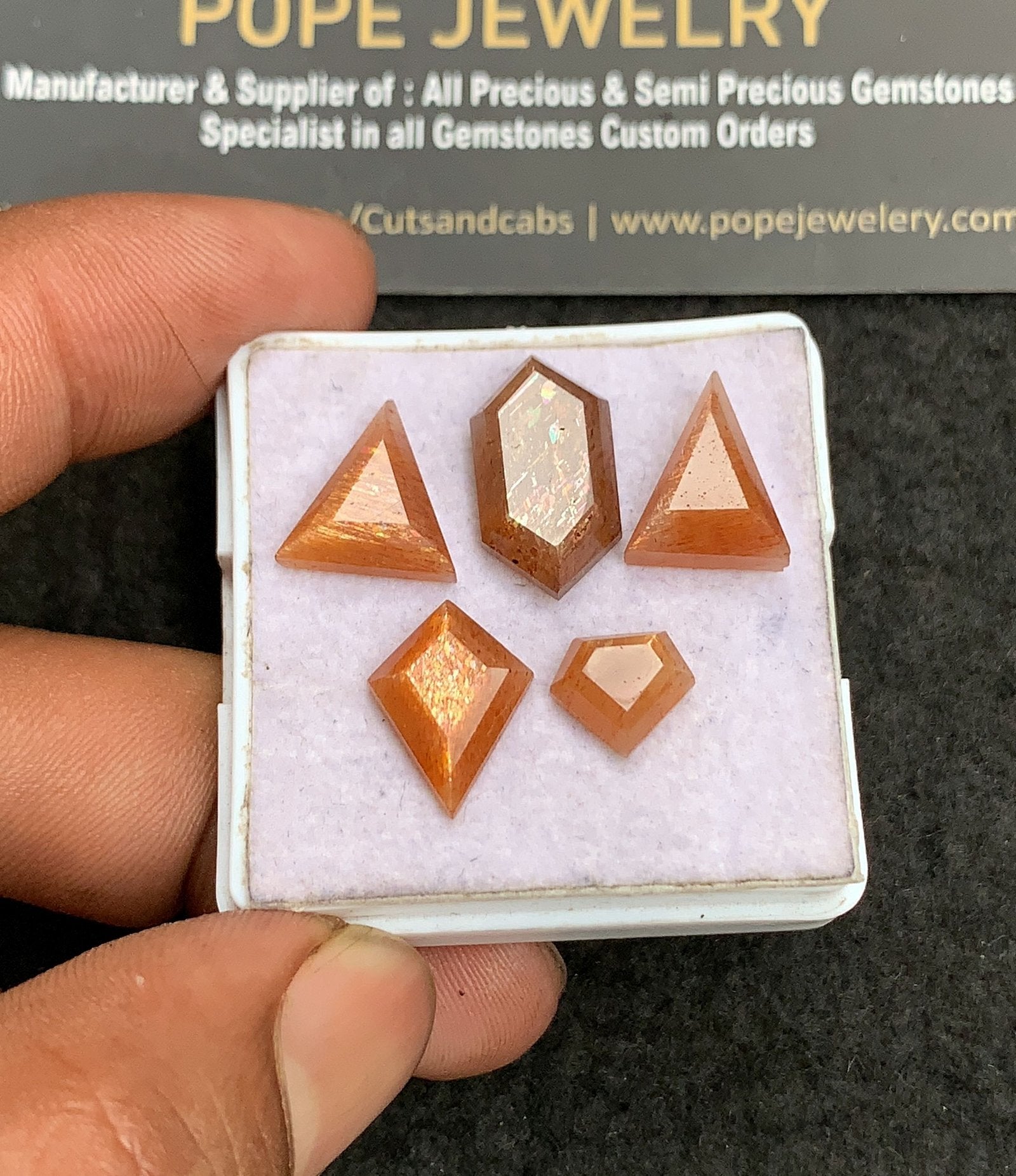 Natural Sunstone Gemstone Step Cut Mix Shape Cabochon Shape High Quality Loose Gemstones For Jewelry Making 8-17 MM Size 5 Pcs V3313