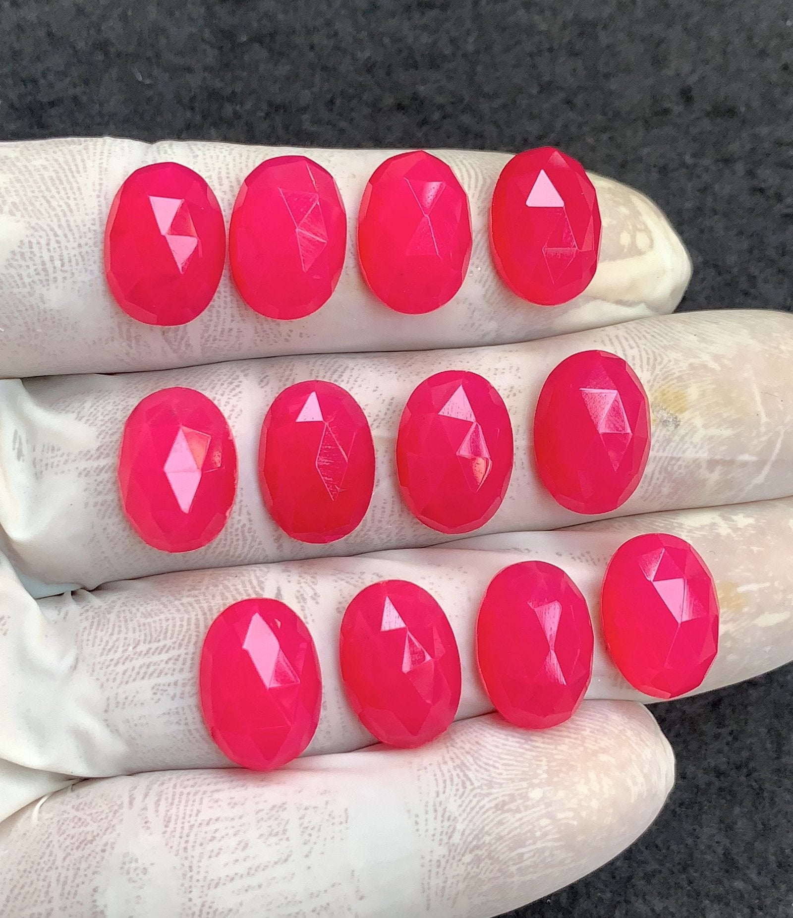 Natural Hot Pink Chalcedony Gemstone Rose Cut Oval Shape Cabochon High Quality Loose Gemstones For Jewelry Making 14x10 MM Size 12 Pcs V4590
