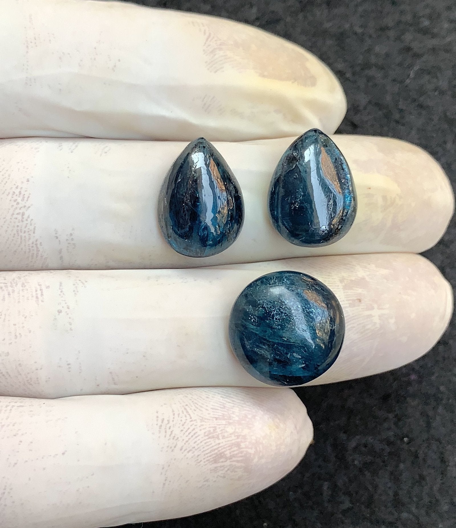 Natural Teal Green Kyanite Gemstone Smooth Mix Shape Cabochon High Quality Loose Gemstones For Jewelry Making 16-15 MM Size 3 Pcs V4602