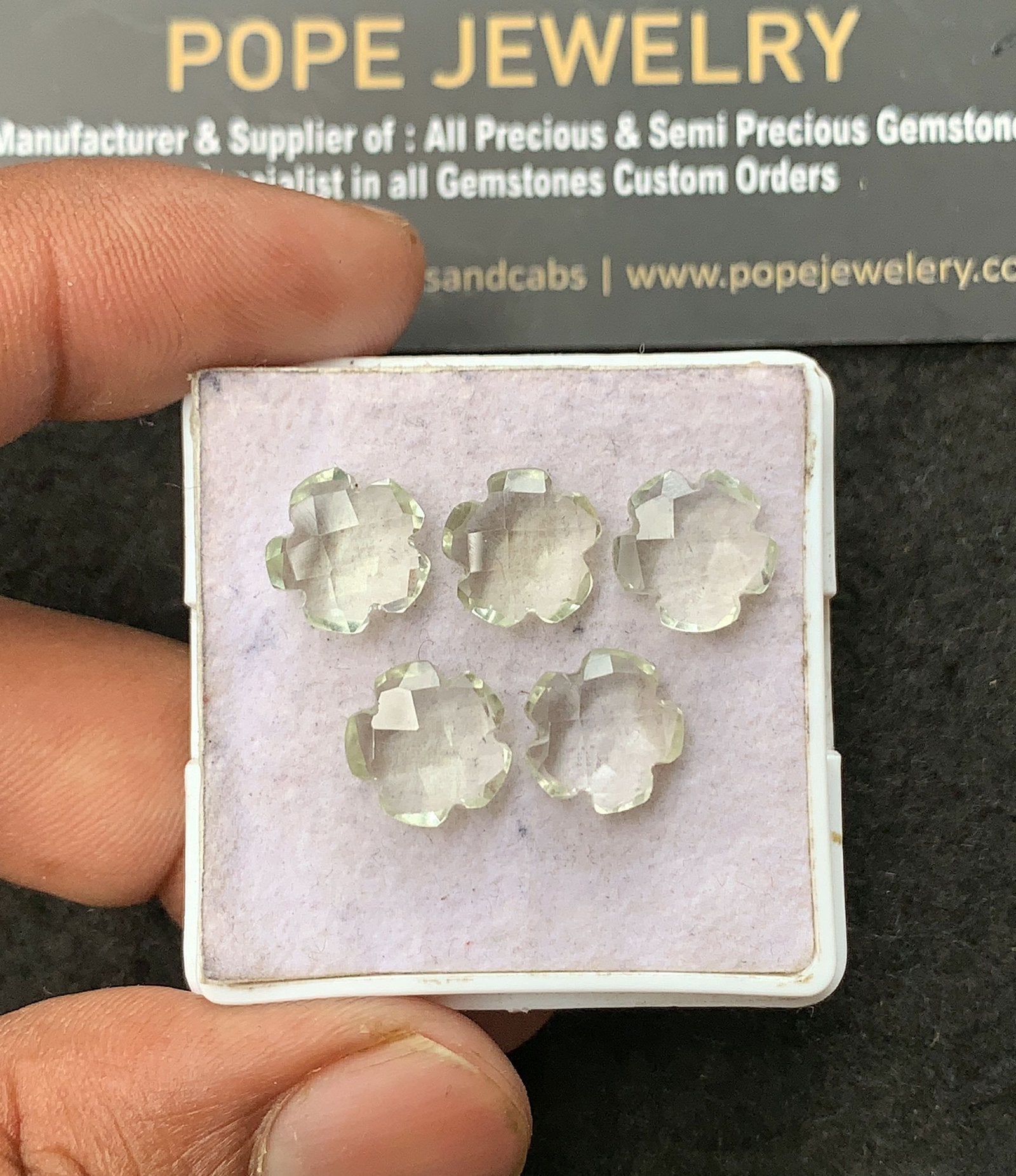 Natural Green Amethyst Gemstone Checker Cut Flower Shape Cabochon High Quality Loose Gemstones For Jewelry Making 10 MM Size 5 Pcs V3405