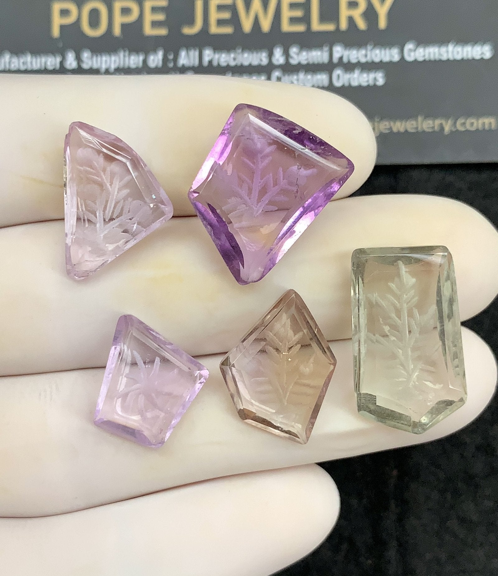Natural Amethyst Gemstone Hand Carved Fancy Cabochon High Quality Loose Gemstones For Jewelry Making 15-21 MM Size 5 Pcs SM24588
