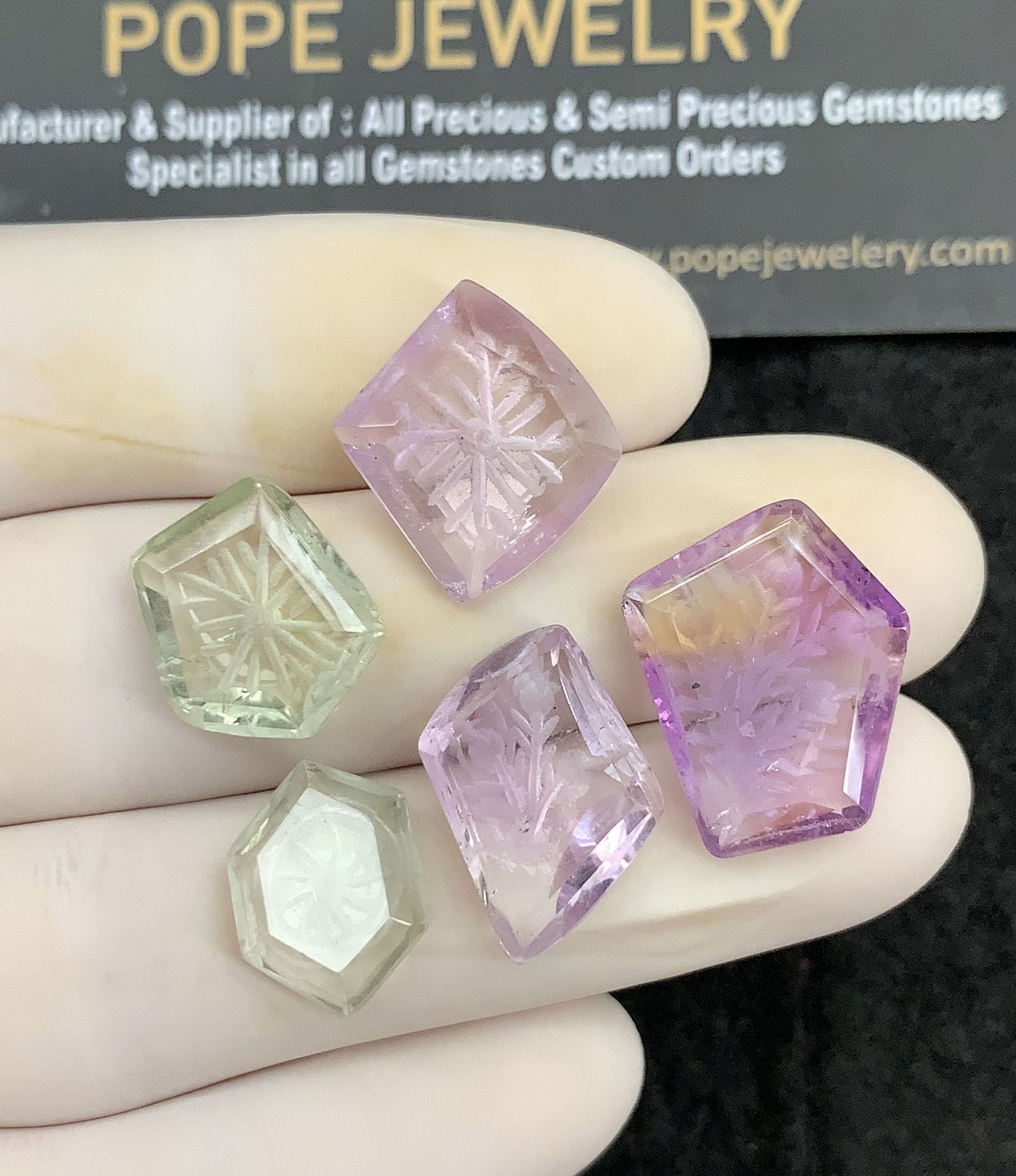 Natural Amethyst Gemstone Hand Carved Fancy Cabochon High Quality Loose Gemstones For Jewelry Making 16-20 MM Size 5 Pcs SM24589