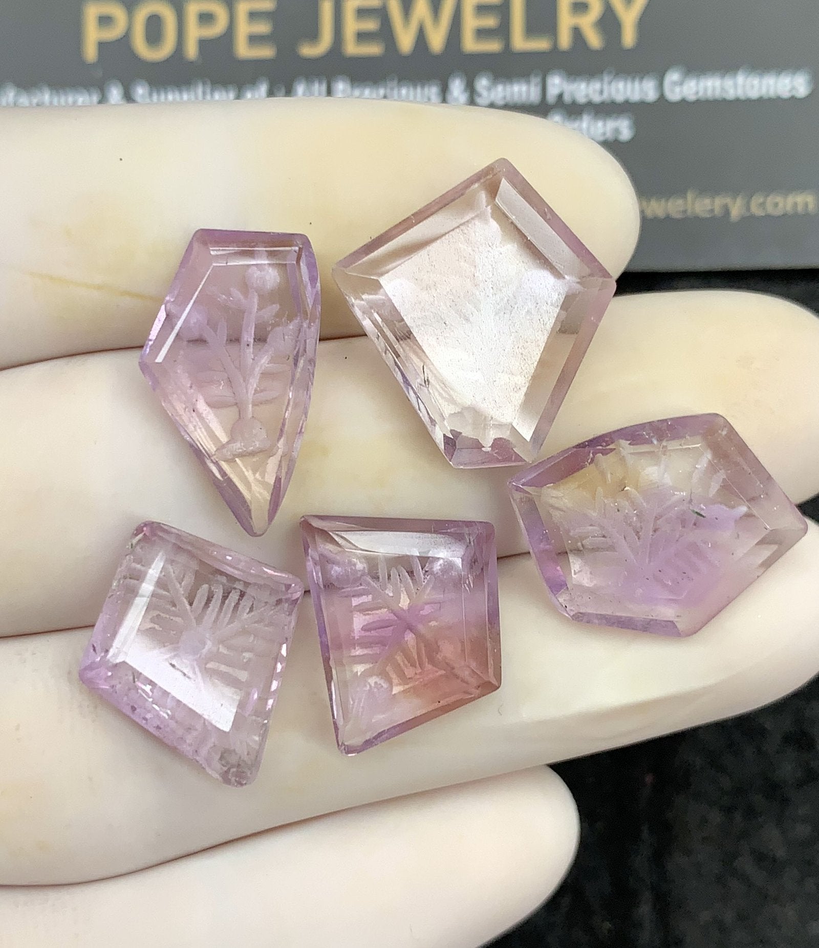 Natural Amethyst Gemstone Hand Carved Fancy Cabochon High Quality Loose Gemstones For Jewelry Making 17-20 MM Size 5 Pcs SM24590