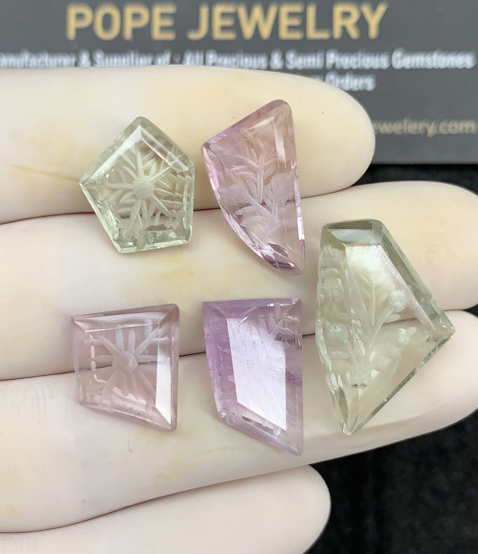 Natural Amethyst Gemstone Hand Carved Fancy Cabochon High Quality Loose Gemstones For Jewelry Making 14-23 MM Size 5 Pcs SM24592