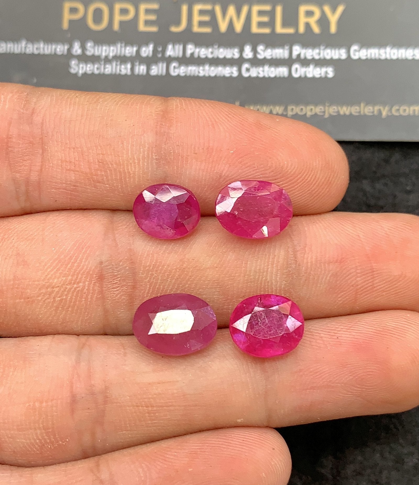 Natural Thailand Pink Sapphire Gemstone Faceted Cut Oval Shape High Quality Loose Gemstones For Jewelry Making 9-11 MM Size 4 Pcs SM24631