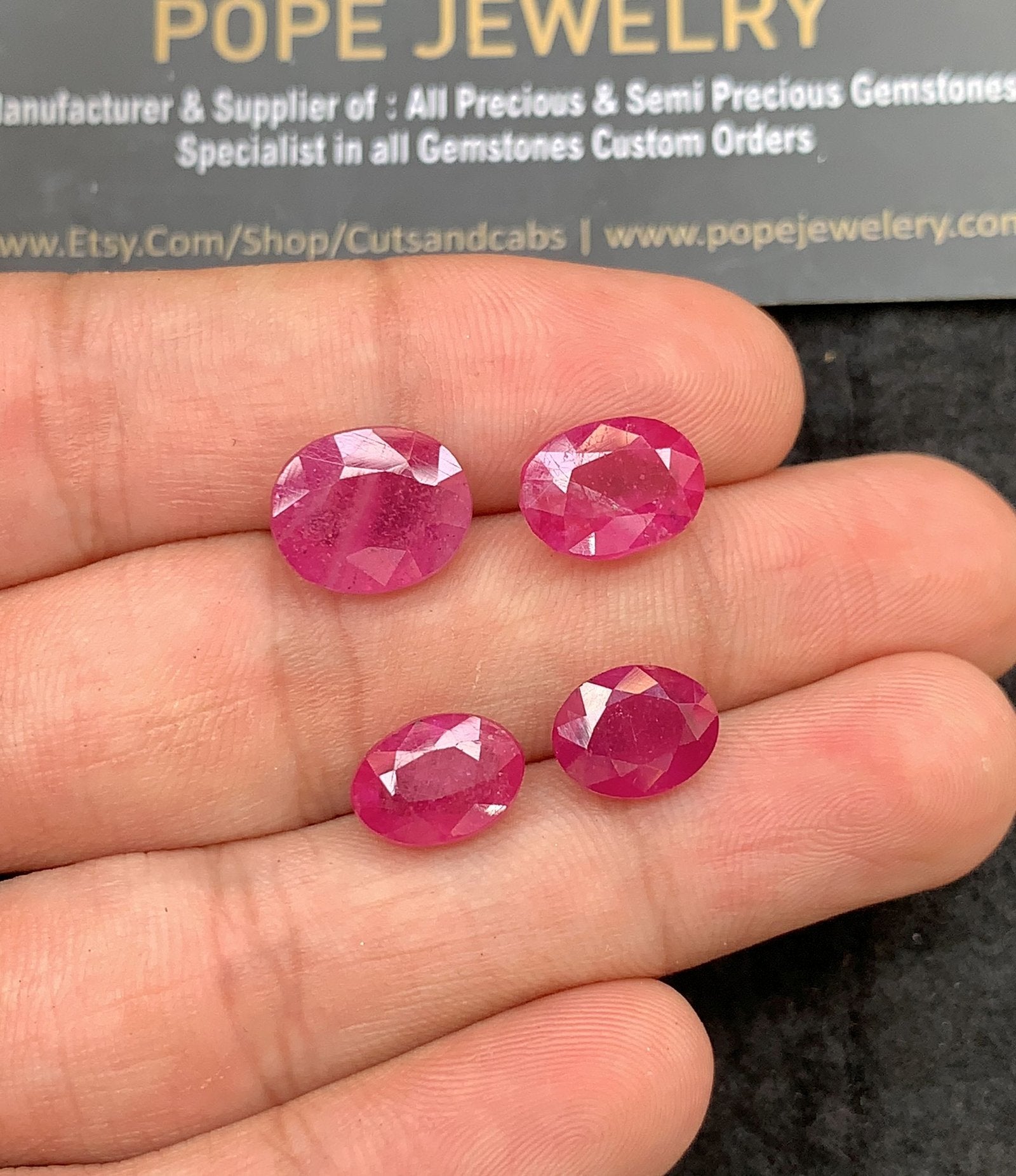 Natural Thailand Pink Sapphire Gemstone Faceted Cut Oval Shape High Quality Loose Gemstones For Jewelry Making 10-12 MM Size 4 Pcs SM24643