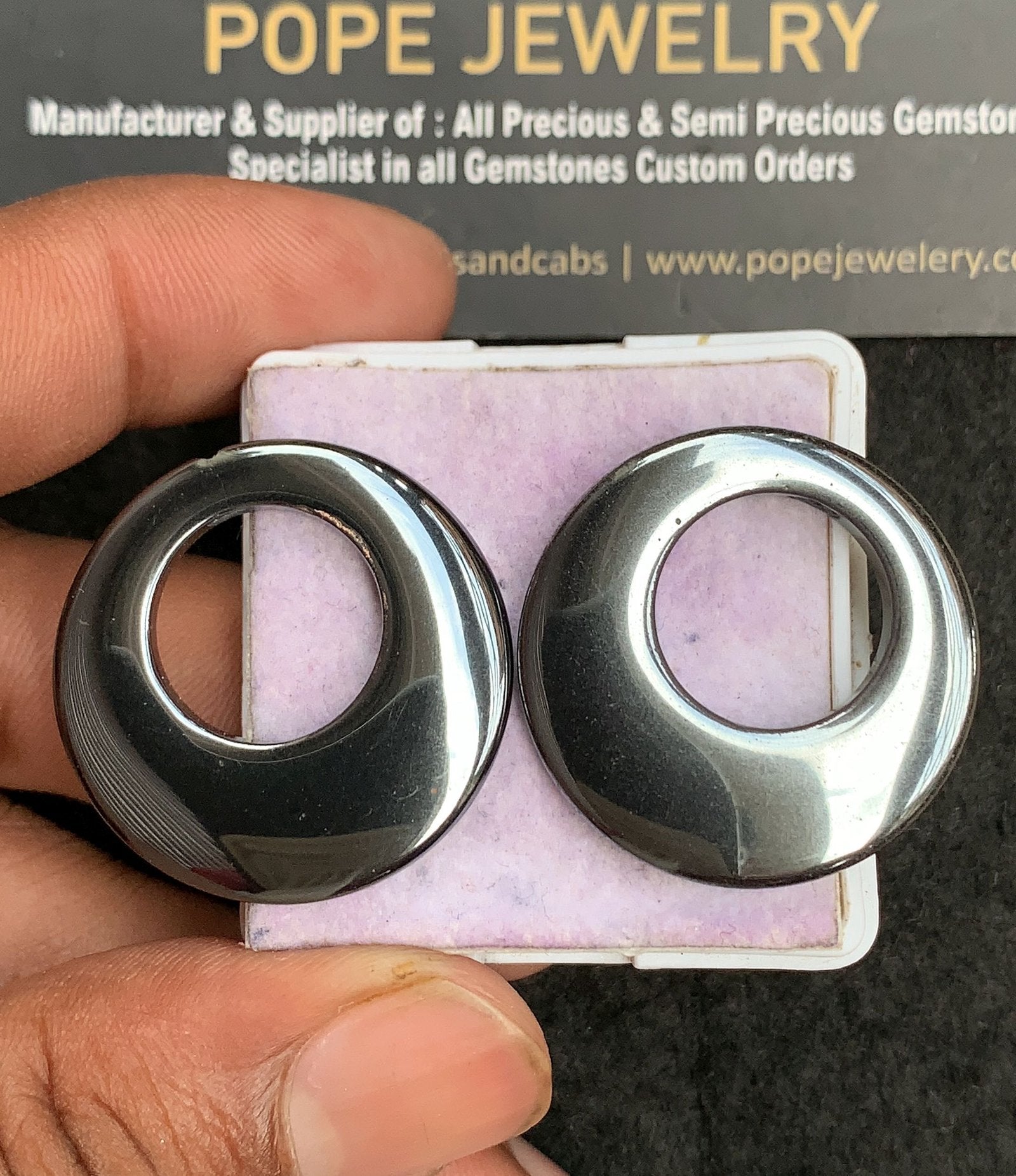 Natural Gun Metal Gemstone Smooth Round Shape Cabochon High Quality Loose Gemstones For Jewelry Making 29-30 MM Size 2 Pcs V3535