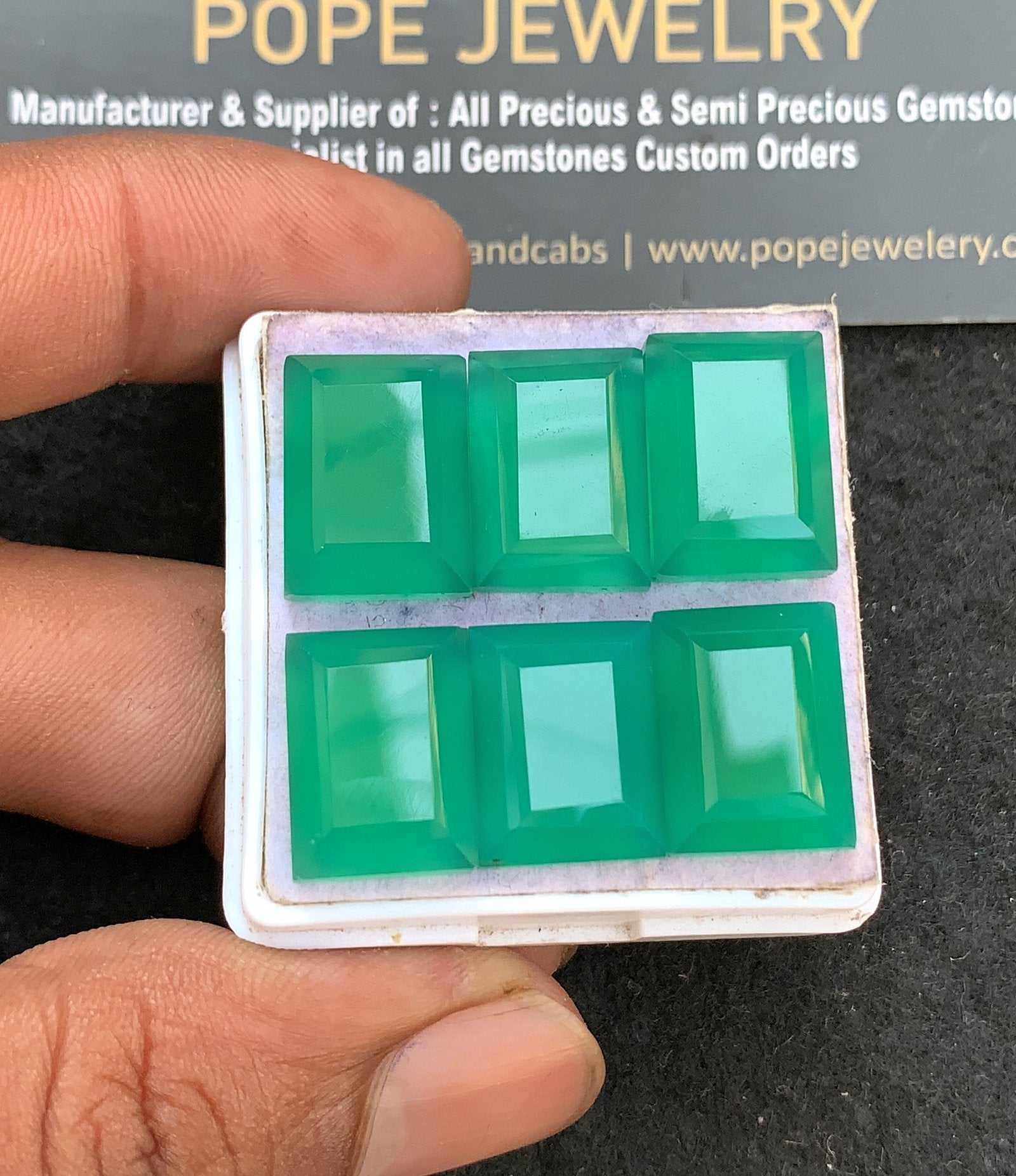 Natural Green Onyx Gemstone Step Cut Rectangle Shape Cabochon High Quality Loose Gemstones For Jewelry Making 15-16 MM Size 6 Pcs V3584