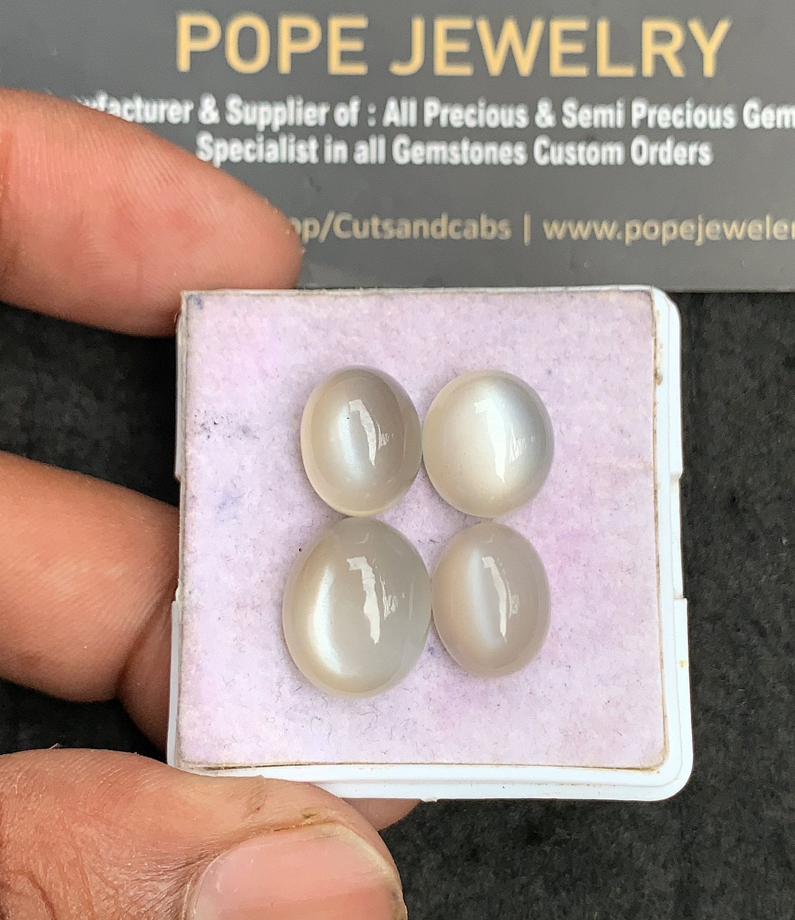 Natural White Moonstone Gemstone Smooth Oval Shape Cabochon High Quality Loose Gemstones For Jewelry Making 12-14 MM Size 4 Pcs V3610