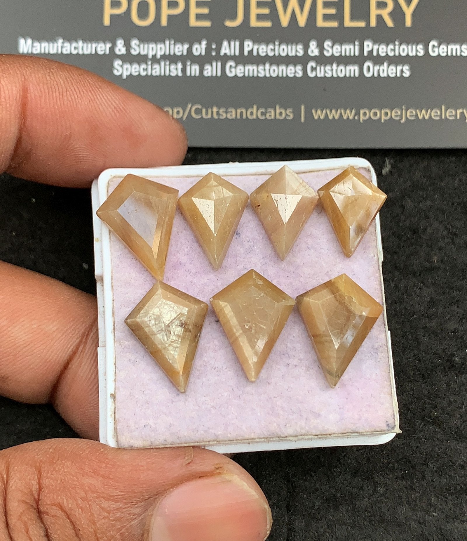 Natural Golden Sapphire Gemstone Step Cut Fancy Shape Cabochon High Quality Loose Gemstones For Jewelry Making 13-16 MM Size 7 Pcs V3640
