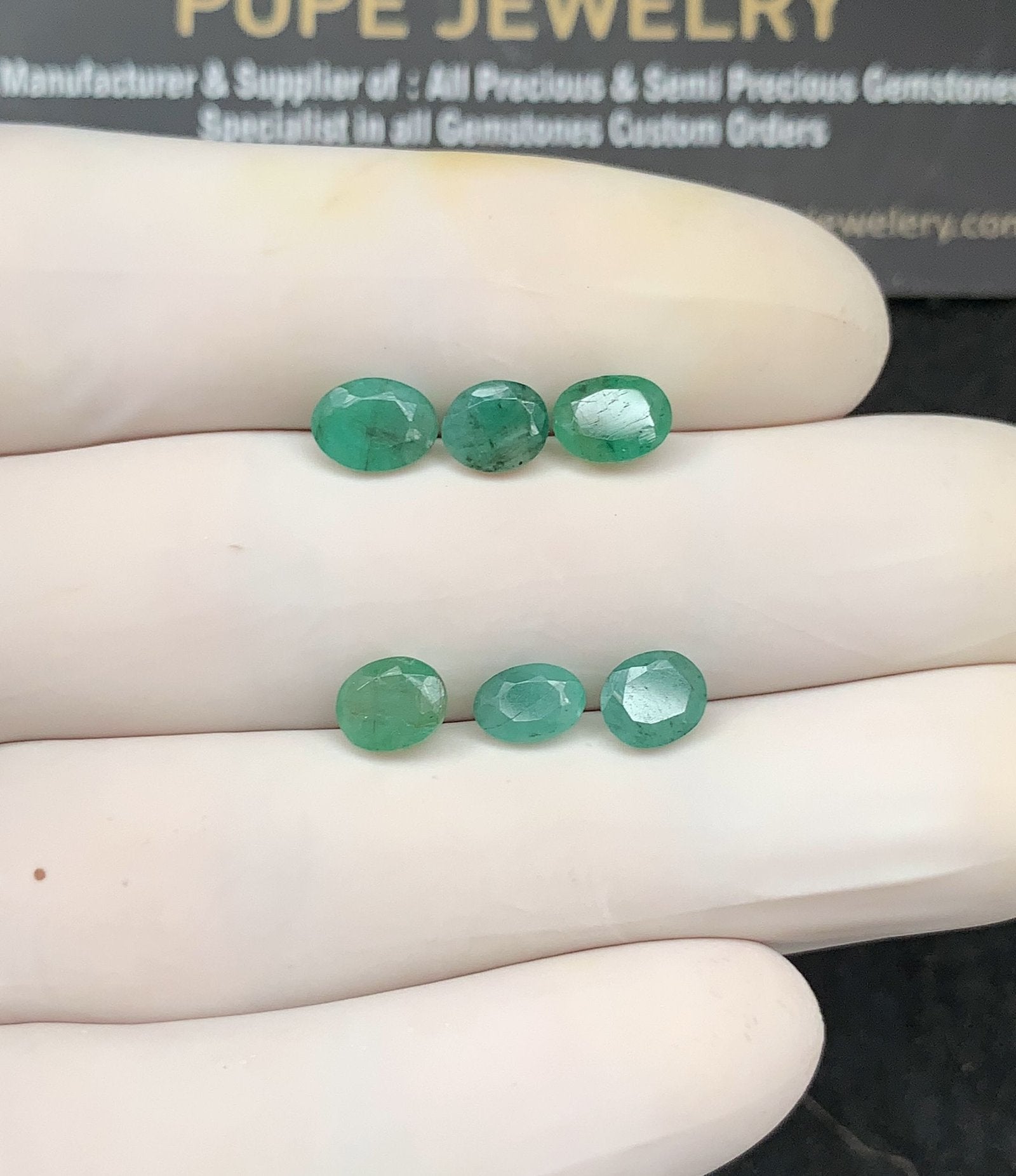 Natural Emerald Gemstone Faceted Cut Oval Shape High Quality Loose Gemstones For Jewelry Making 6-7 MM Size 6 Pc SM24771
