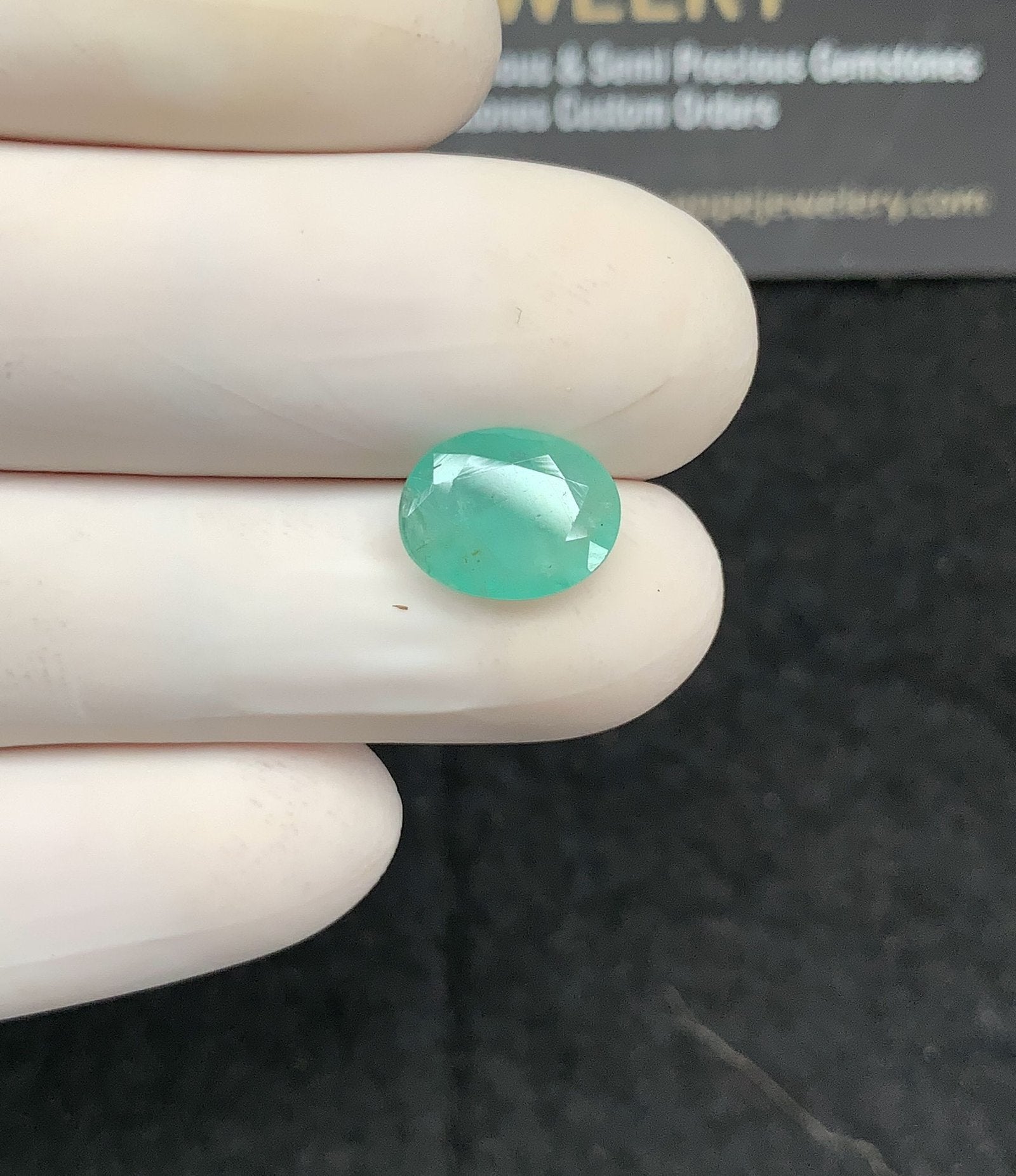 Natural Emerald Gemstone Faceted Cut Oval Shape High Quality Loose Gemstones For Jewelry Making 11x8x4 MM Size 1 Pc SM24775