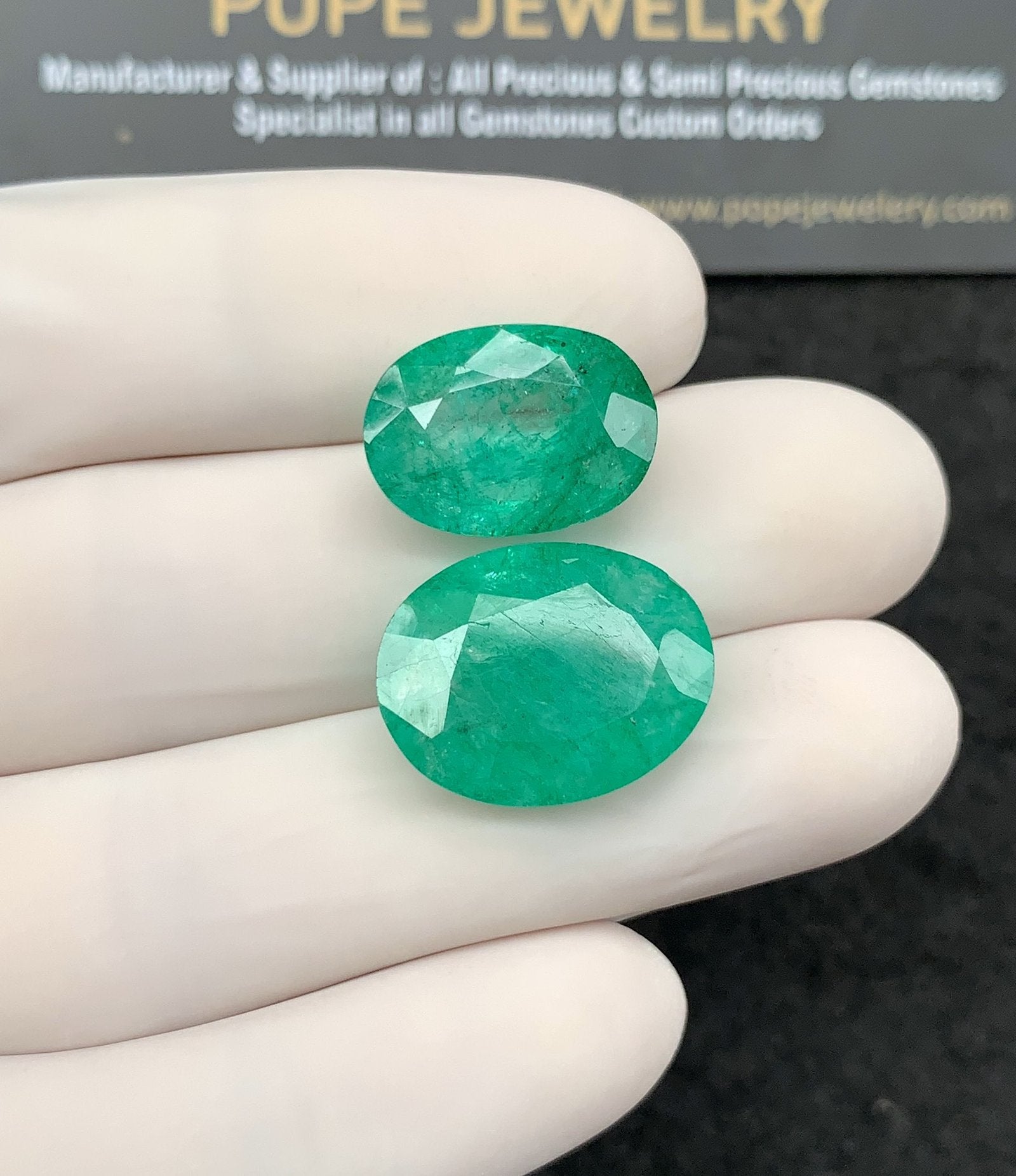 Natural Beryl Gemstone Faceted Cut Oval Shape High Quality Loose Gemstones For Jewelry Making 16-19 MM Size 2 Pcs SM24821