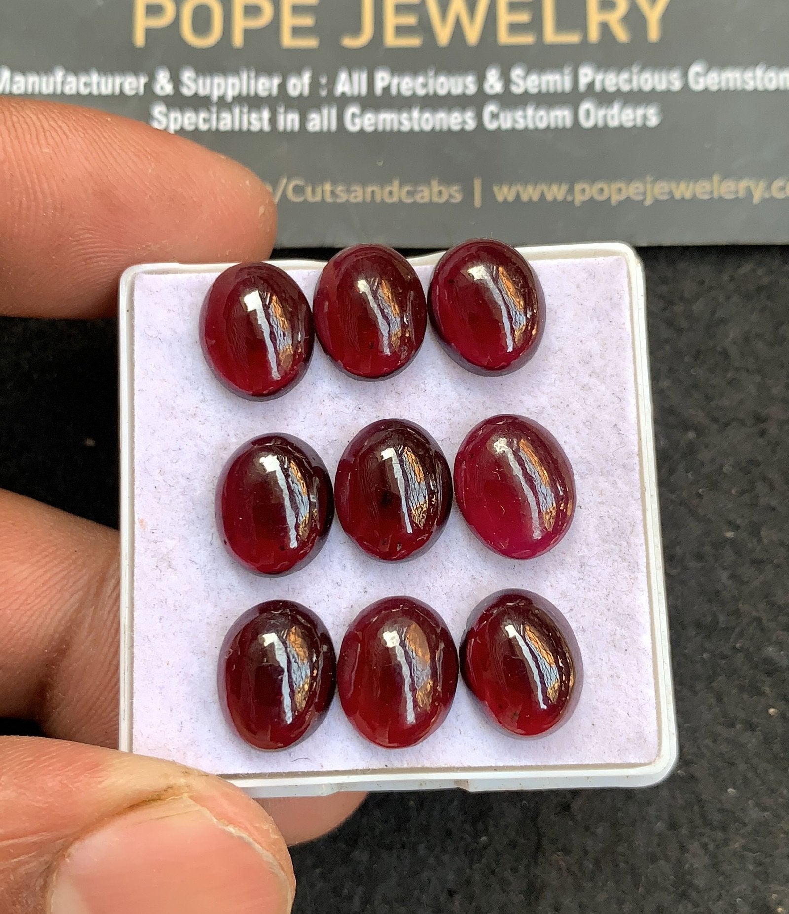 Natural Garnet Gemstone Smooth Oval Shape Cabochon High Quality Loose Gemstones For Jewelry Making 9-11 MM Size 9 Pcs V4651