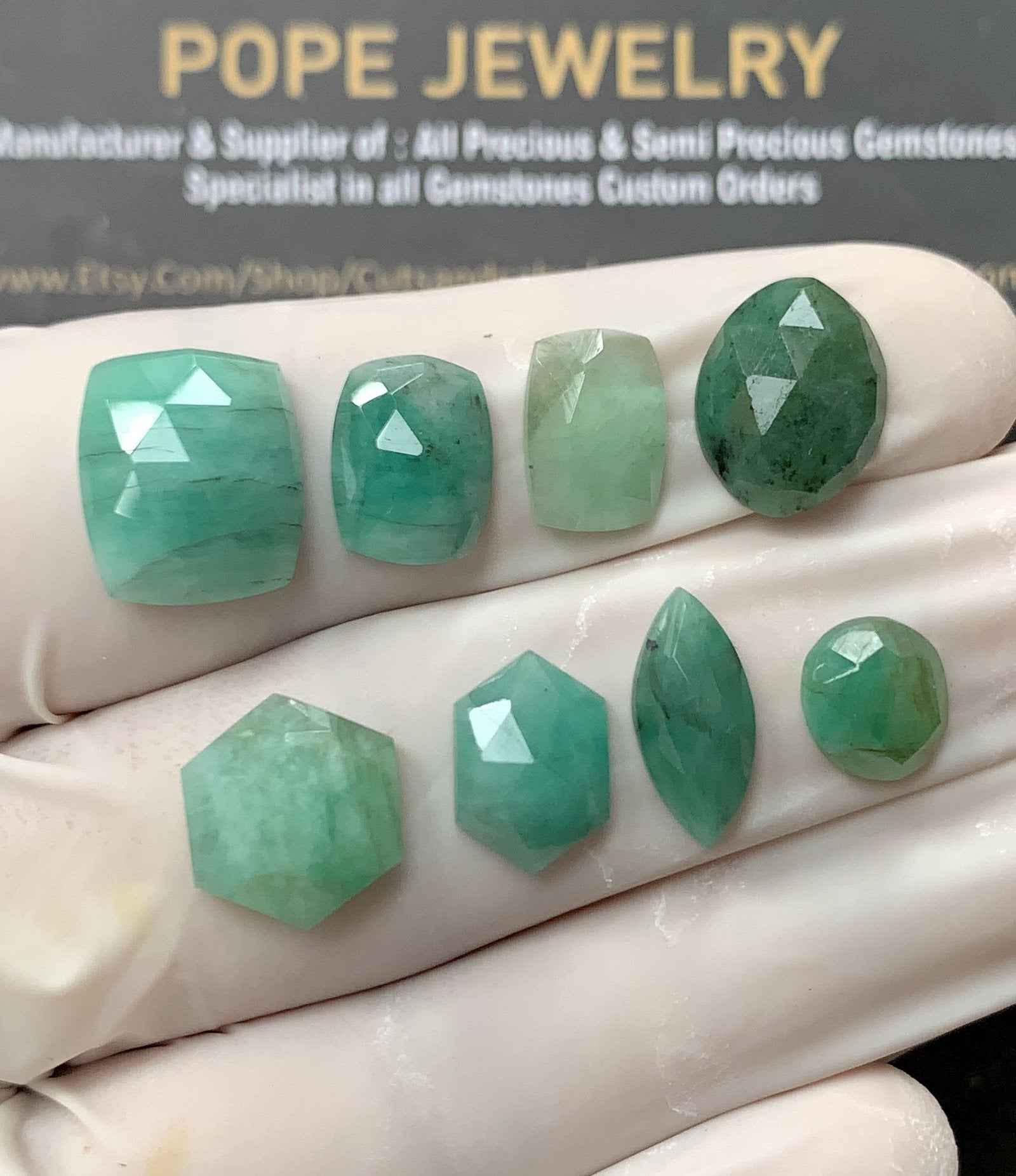 Natural Emerald Gemstone Rose Cut Mix Cabochon High Quality Loose Gemstones For Jewelry Making 9-13 MM Size 8 Pcs V2591