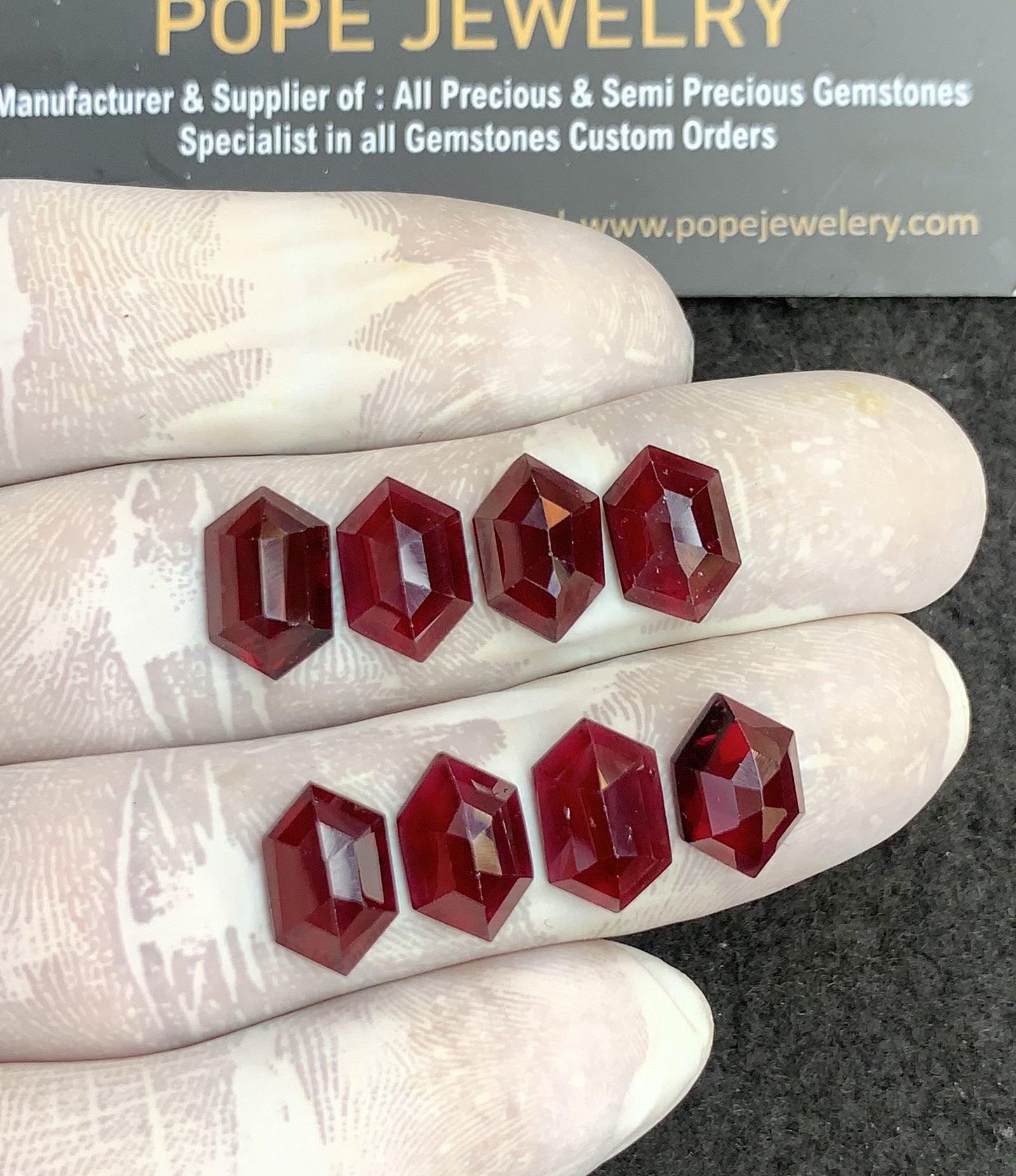 Natural Garnet Gemstone Step Cut Hexagon Shape Cabochon High Quality Loose Gemstones For Jewelry Making 12x8 MM Size 8 Pcs V4328