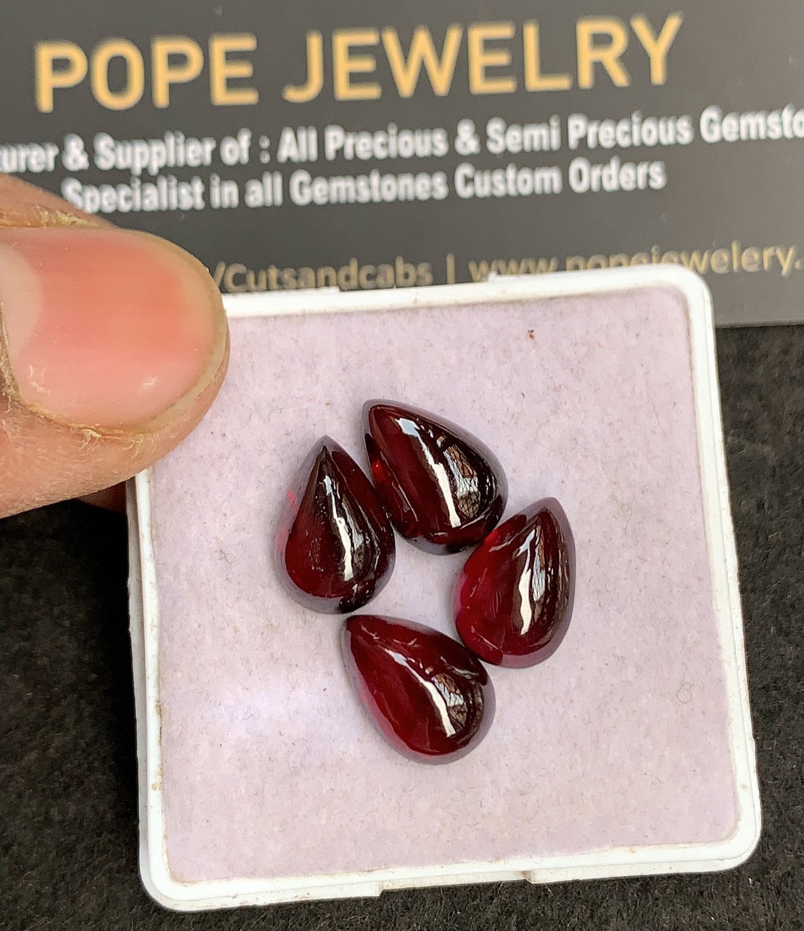 Natural Garnet Gemstone Smooth Pear Shape Cabochon High Quality Loose Gemstones For Jewelry Making 12x8 MM Size 4 Pcs V4907