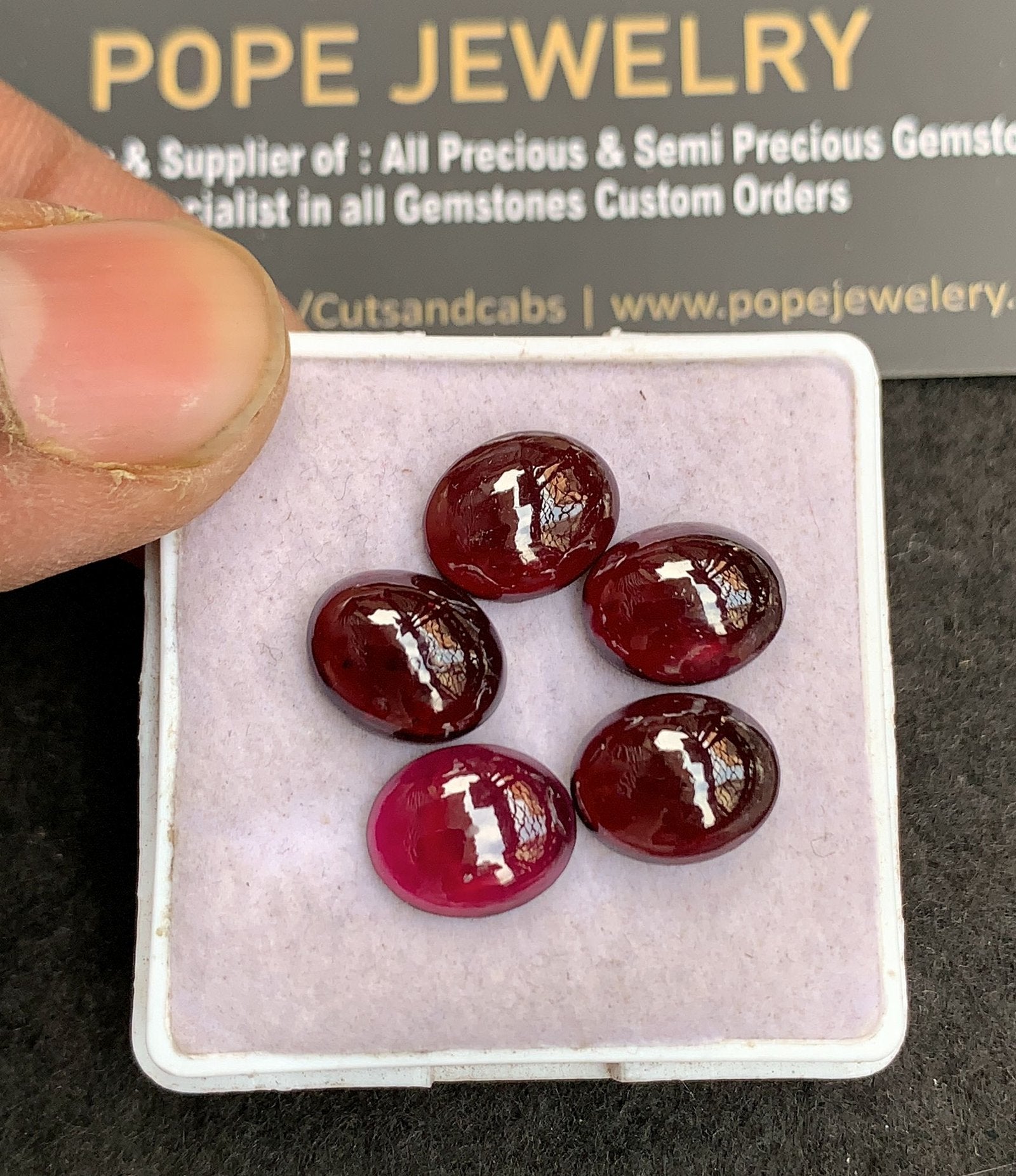Natural Garnet Gemstone Smooth Oval Shape Cabochon High Quality Loose Gemstones For Jewelry Making 11x9 MM Size 5 Pcs V4911