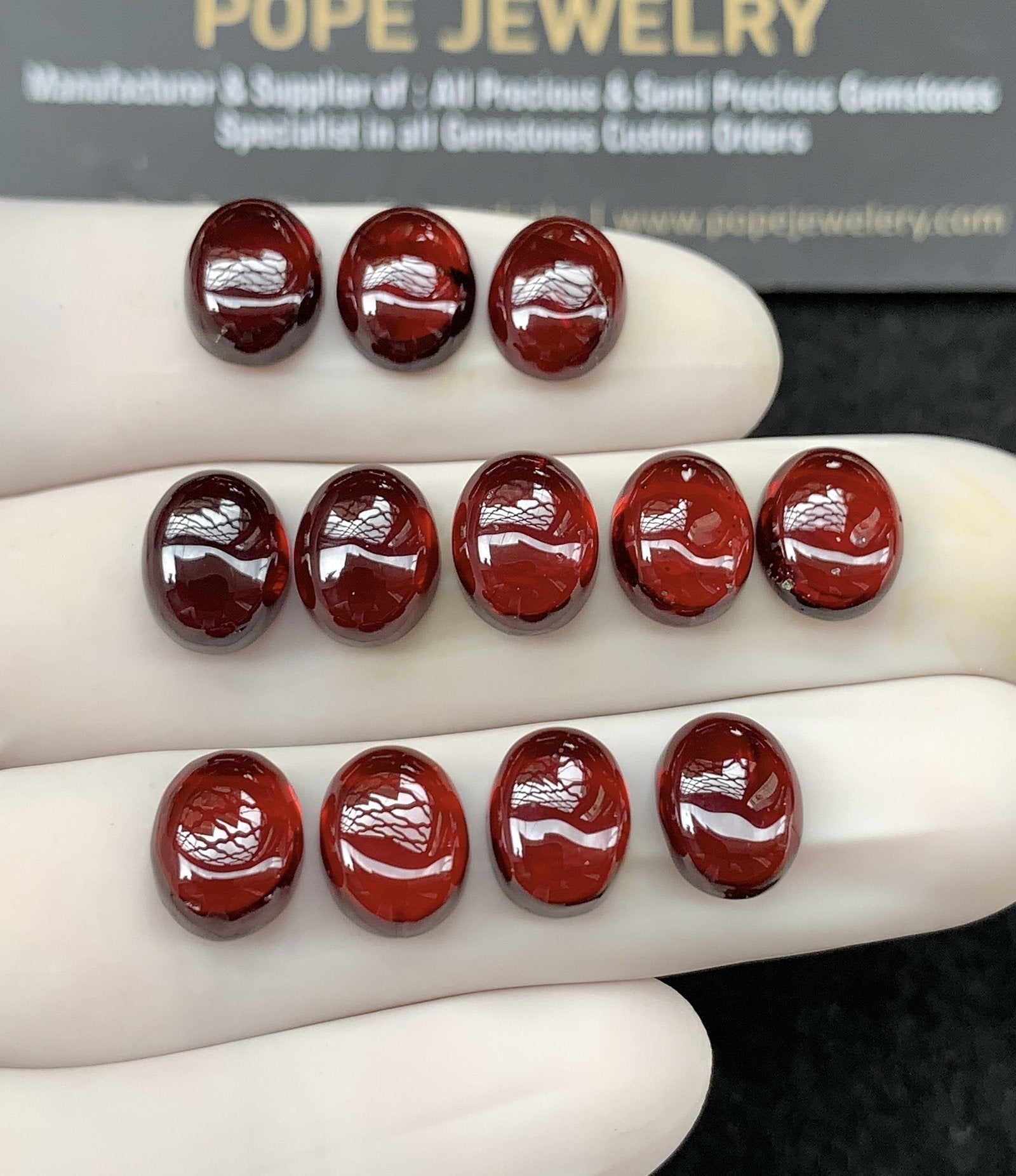 Natural Pyrope Garnet Gemstone Smooth Oval Shape Cabochon High Quality Loose Gemstones For Jewelry Making 8x10 MM Size 12 Pcs SM24599