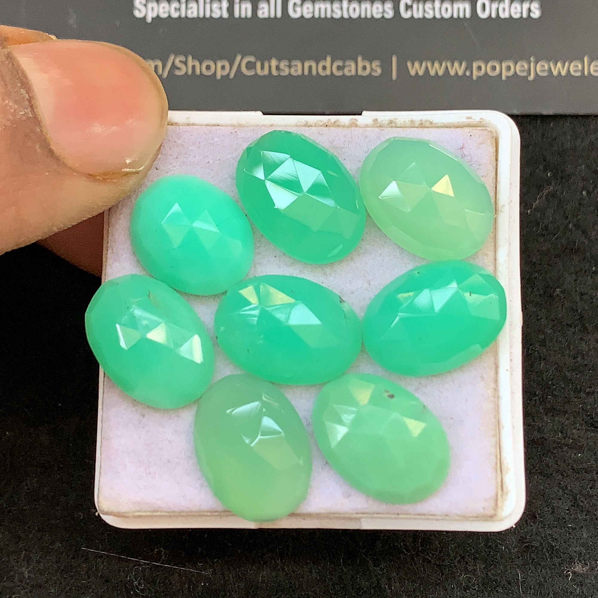 Natural Chrysoprase Gemstone Rose Cut Oval Shape Cabochon Cabs High Quality Gemstone 13-14 MM 8 Pcs Jewelry Supply V5286