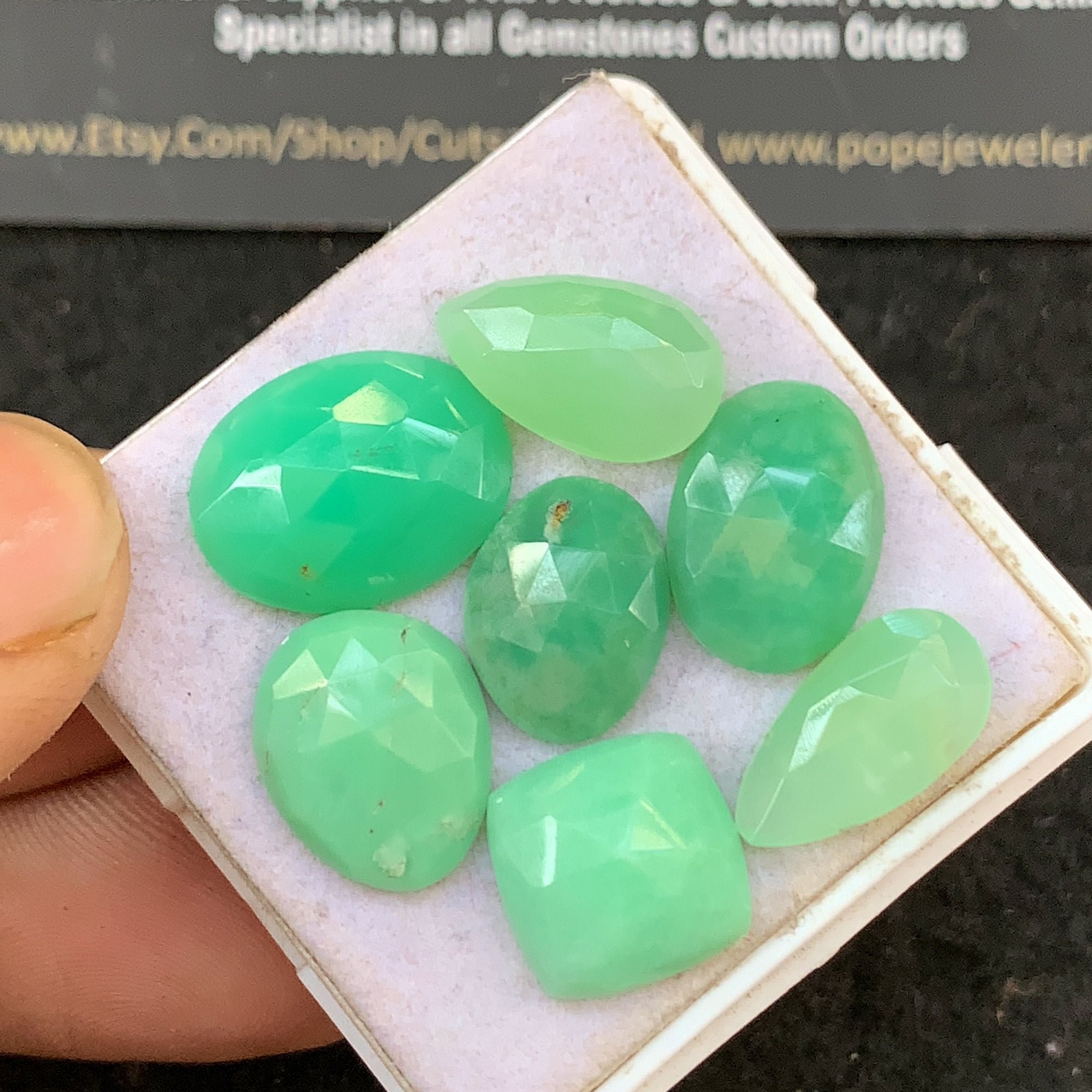 Natural Chrysoprase Gemstone Rose Cut Mix Shape Cabochon Cabs High Quality Gemstone 12-16 MM 7 Pcs Jewelry Supply V5288
