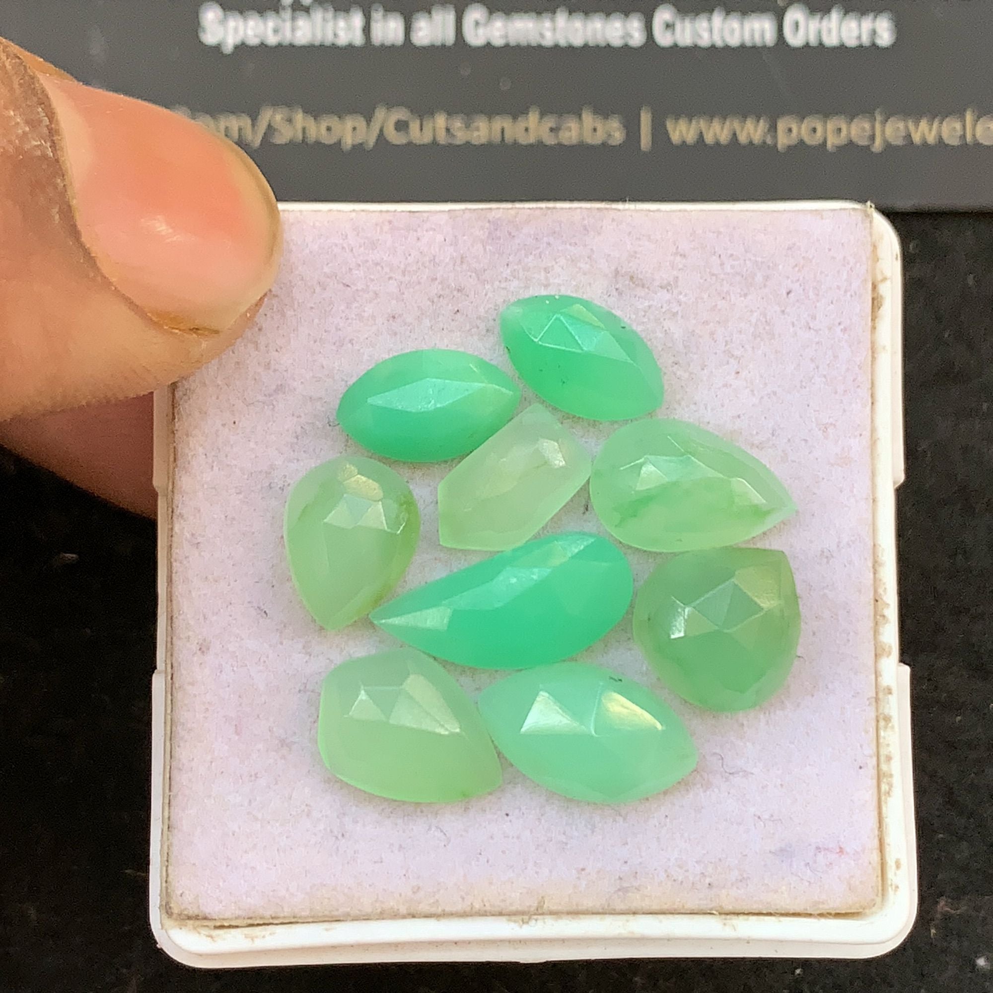 Natural Chrysoprase Gemstone Rose Cut Mix Shape Cabochon Cabs High Quality Gemstone 9-14 MM 9 Pcs Jewelry Supply V5289