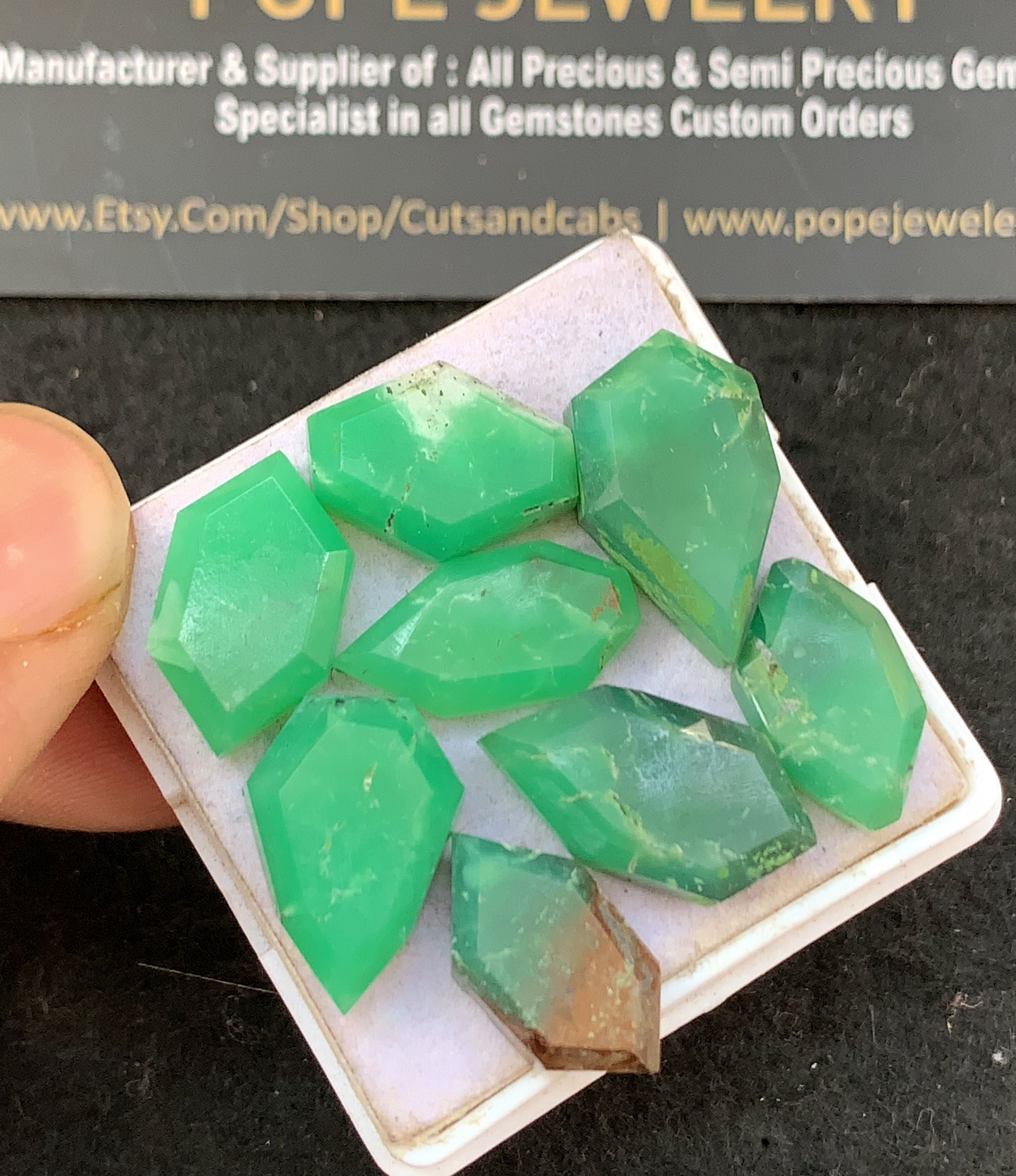 Natural Chrysoprase Gemstone Step Cut Fancy Shape Cabochon Cabs High Quality Gemstone 16-19 MM 8 Pcs Jewelry Supply V5291