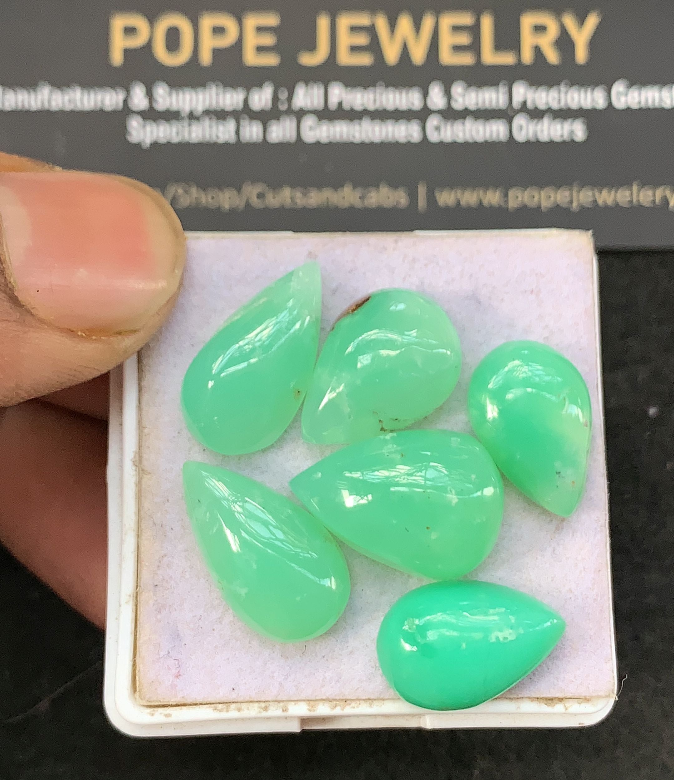 Natural Chrysoprase Gemstone Smooth Pear Shape Cabochon Cabs High Quality Gemstone 15-18 MM 6 Pcs Jewelry Supply V5295