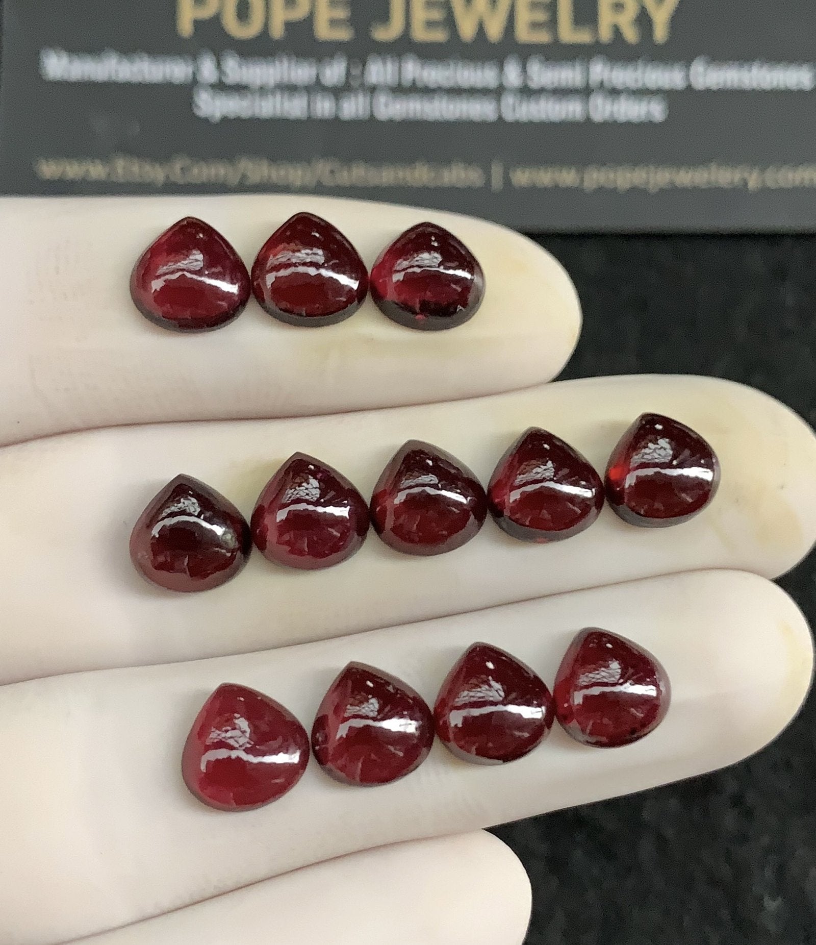 Natural Garnet Gemstone Smooth Heart Shape Cabochon High Quality Loose Gemstones For Jewelry Making 8 MM Size 12 Pcs SM24612