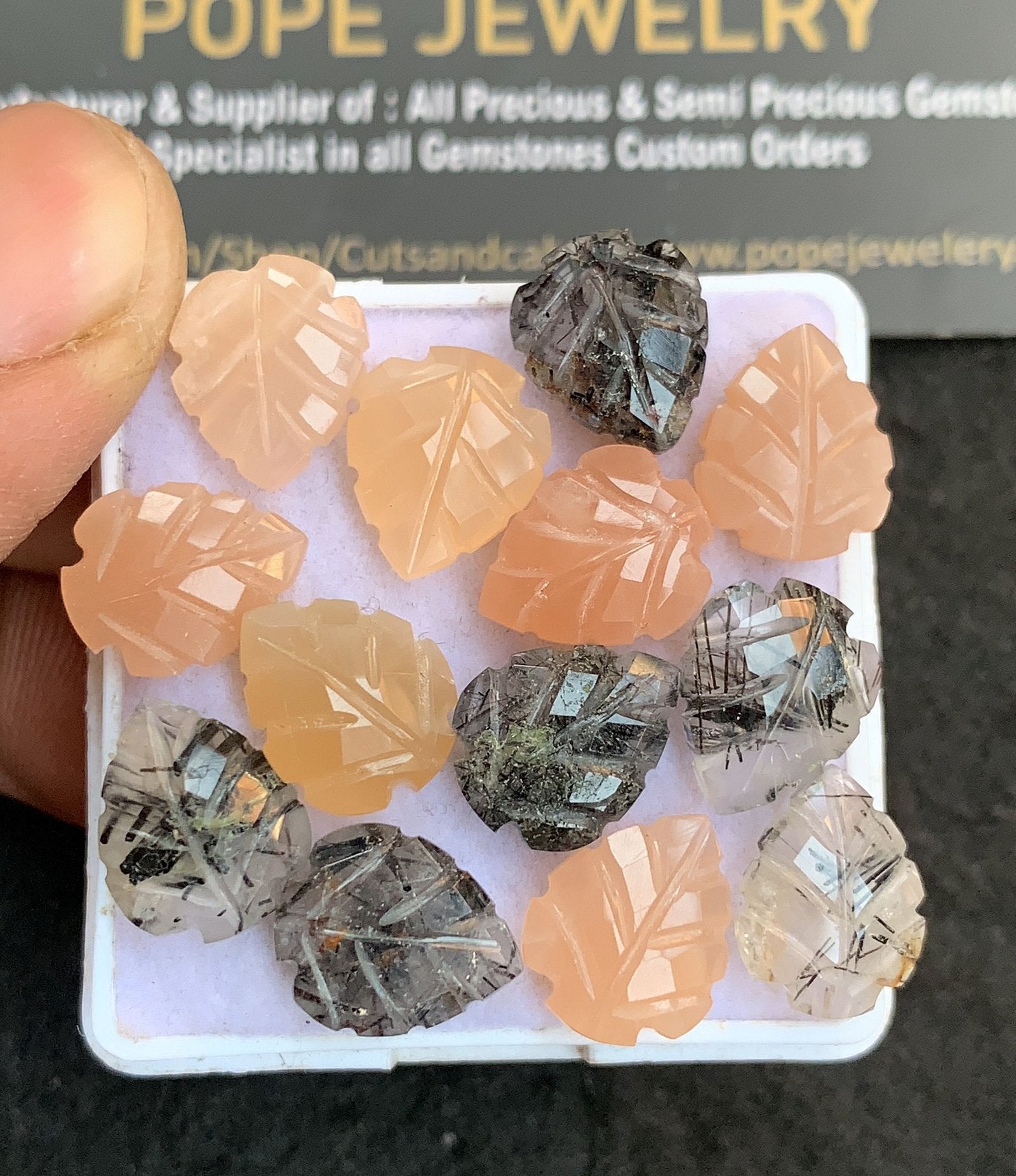 Natural Peach Moonstone Gemstone Hand Carved Leaf Shape Cabochon High Quality Loose Gemstones For Jewelry Making 12x10 MM Size 13 Pcs V4760