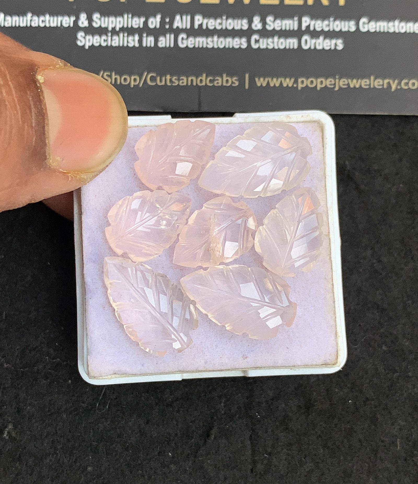 Natural Rose Quartz Gemstone Hand Carved Leaf Shape Cabochon High Quality Loose Gemstones For Jewelry Making 14-18 MM Size 7 Pcs V4957