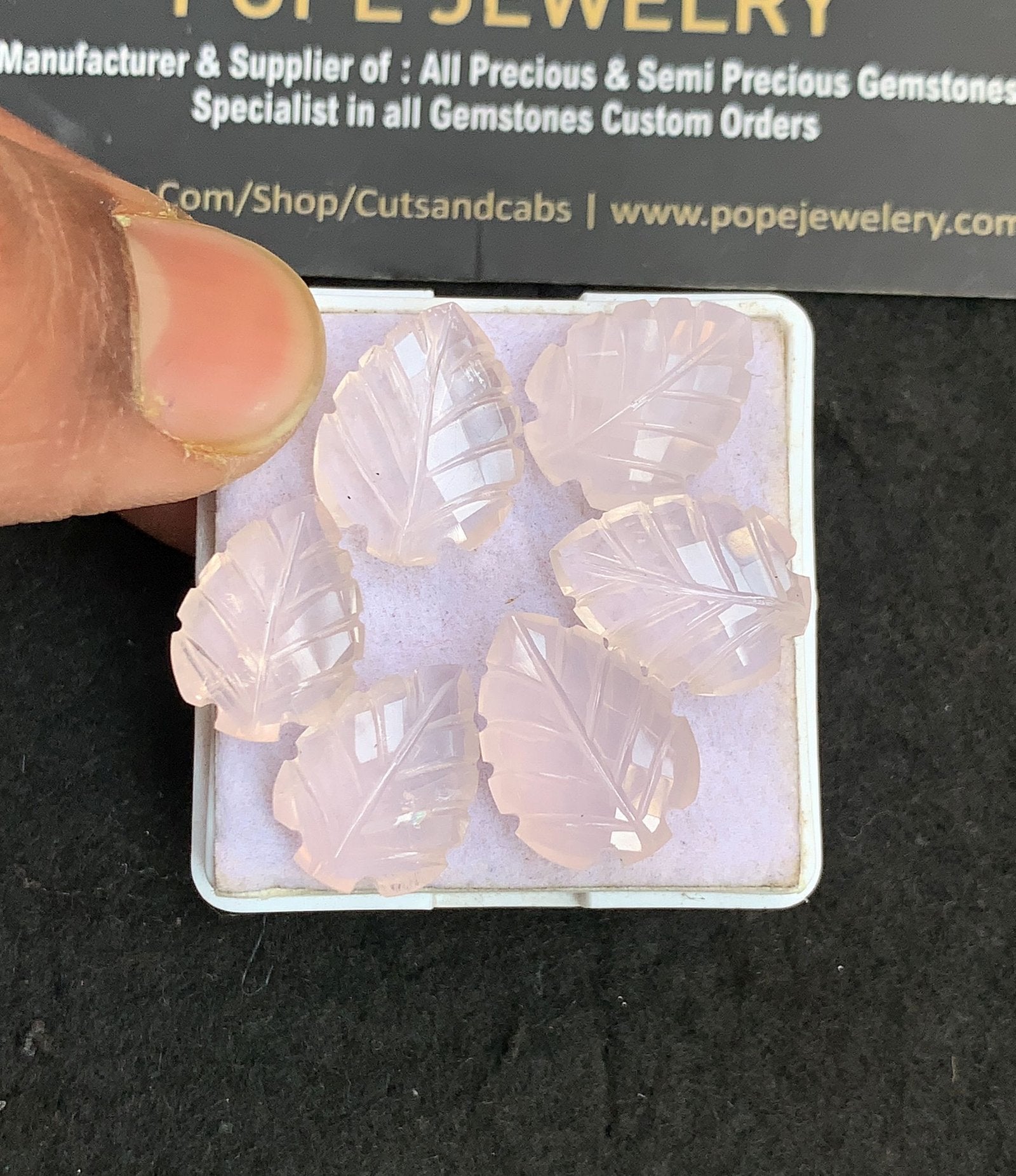 Natural Rose Quartz Gemstone Hand Carved Leaf Shape Cabochon High Quality Loose Gemstones For Jewelry Making 16-17 MM Size 6 Pcs V4958