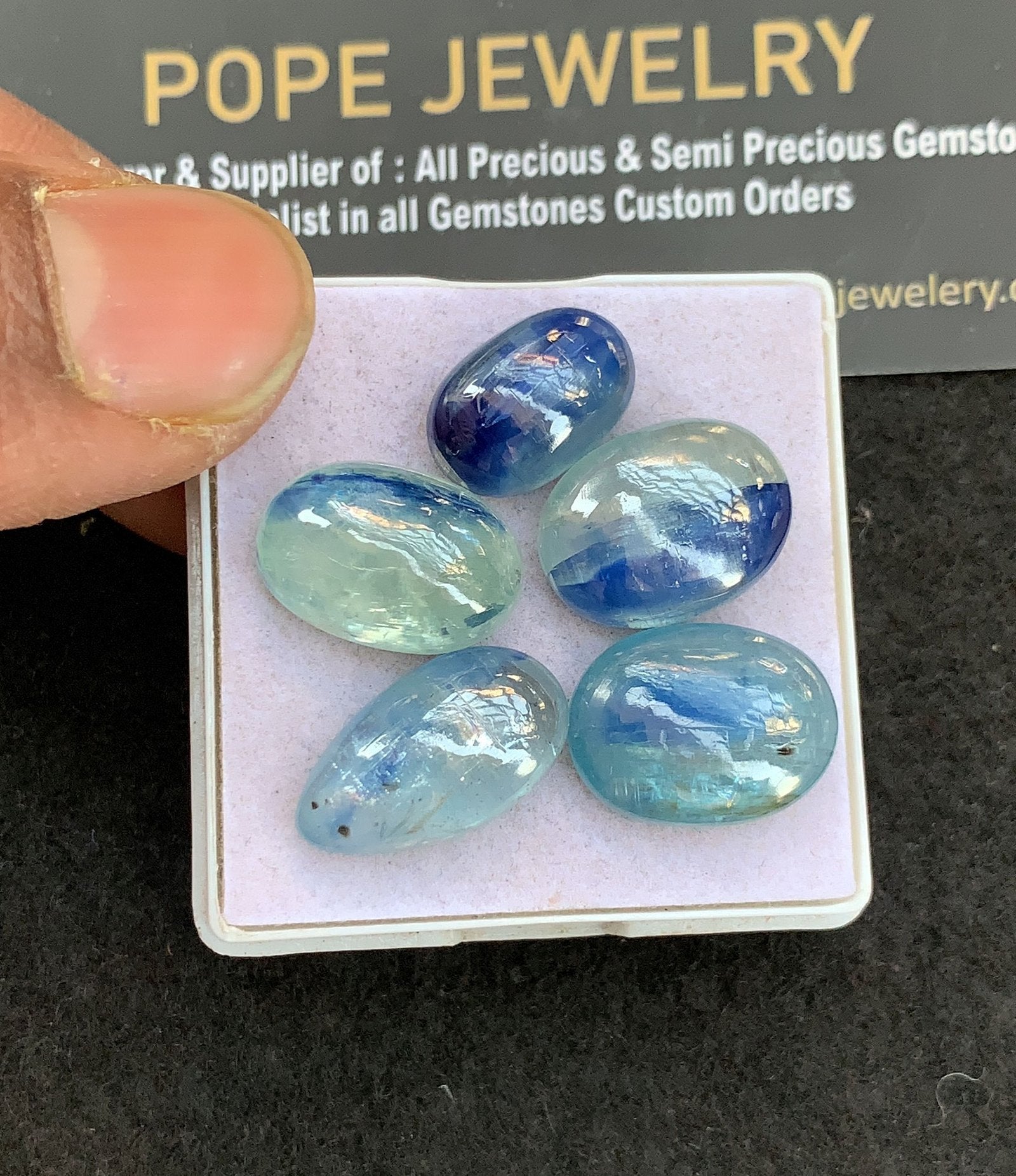 Natural Bi Color Kyanite Gemstone Smooth Mix Shape Cabochon High Quality Loose Gemstones For Jewelry Making 14-18 MM Size 5 Pcs V4977