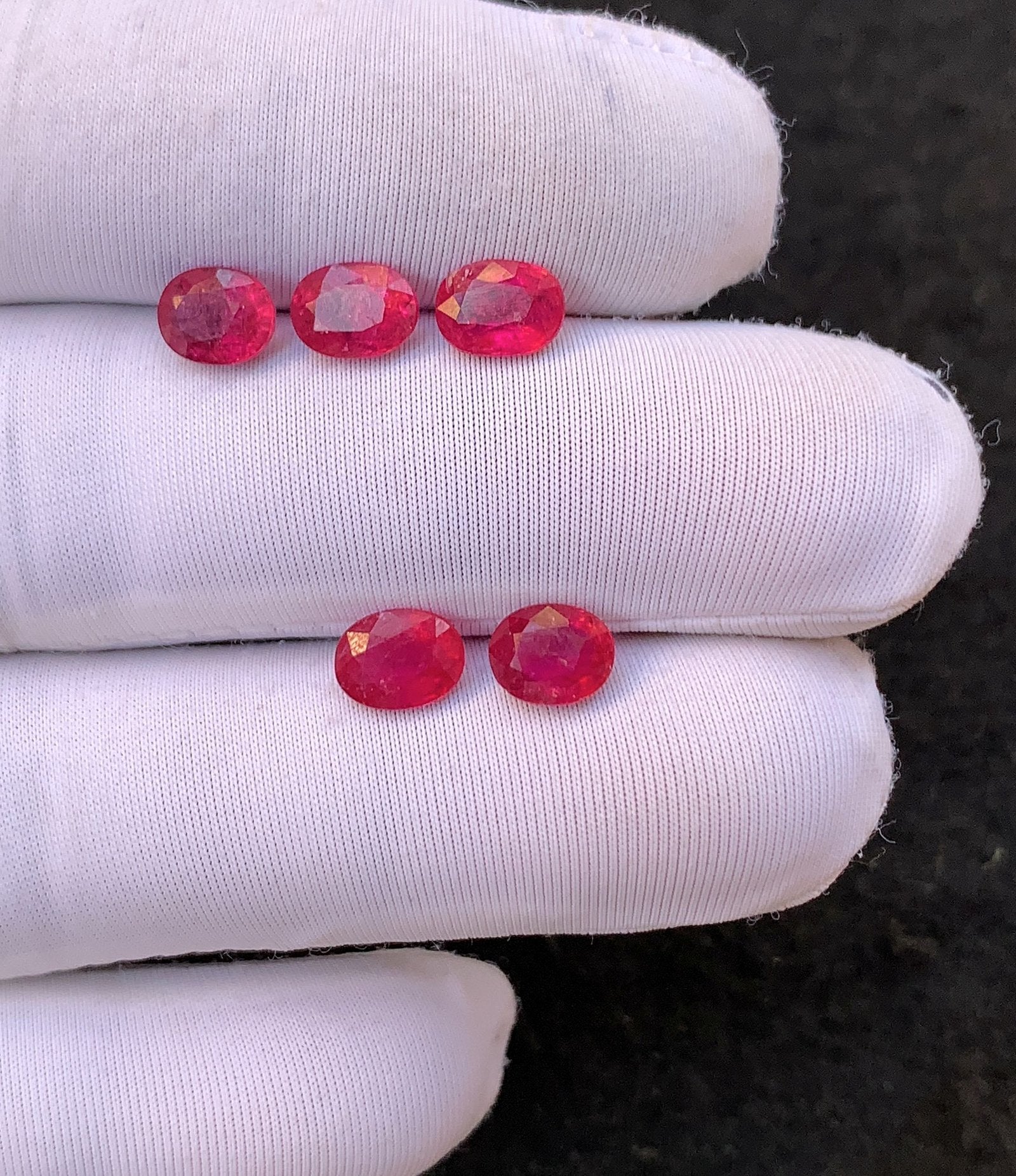 Natural Pink Sapphire Gemstone Faceted Cut Oval Shape High Quality Loose Gemstones For Jewelry Making 6-7 MM Size 5 Pcs V4504