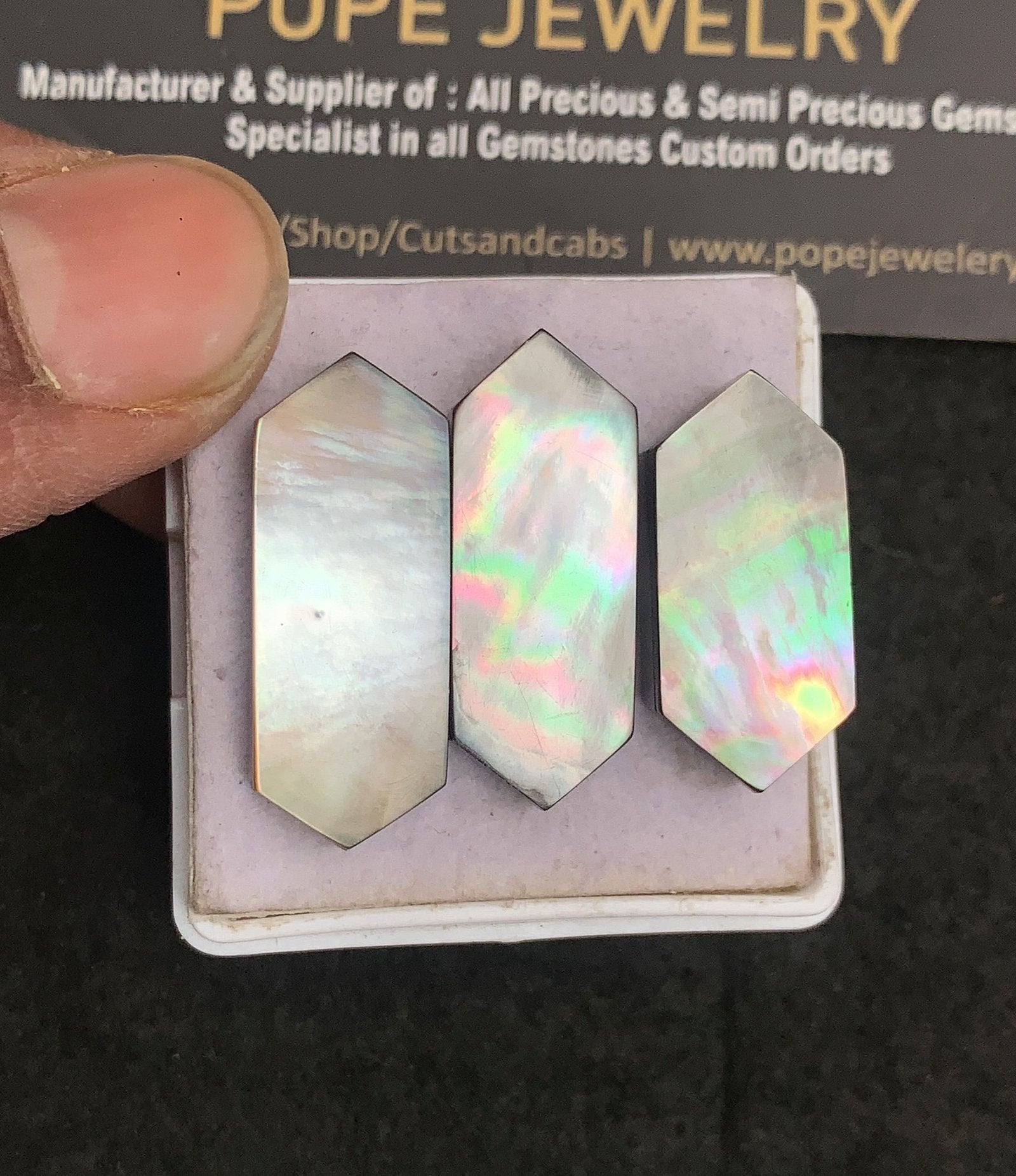 Natural Mother Of Pearl Gemstone Smooth Hexagon Shape Cabochon High Quality Loose Gemstones For Jewelry Making 25-29 MM Size 3 Pcs V5019