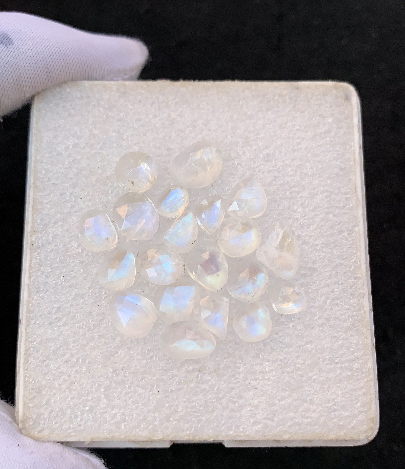 Natural Rainbow Moonstone Gemstone Rose Cut Mix Shape Cabochon High Quality Loose Gemstones For Jewelry Making 6-9 MM Size 20 Pcs V4517