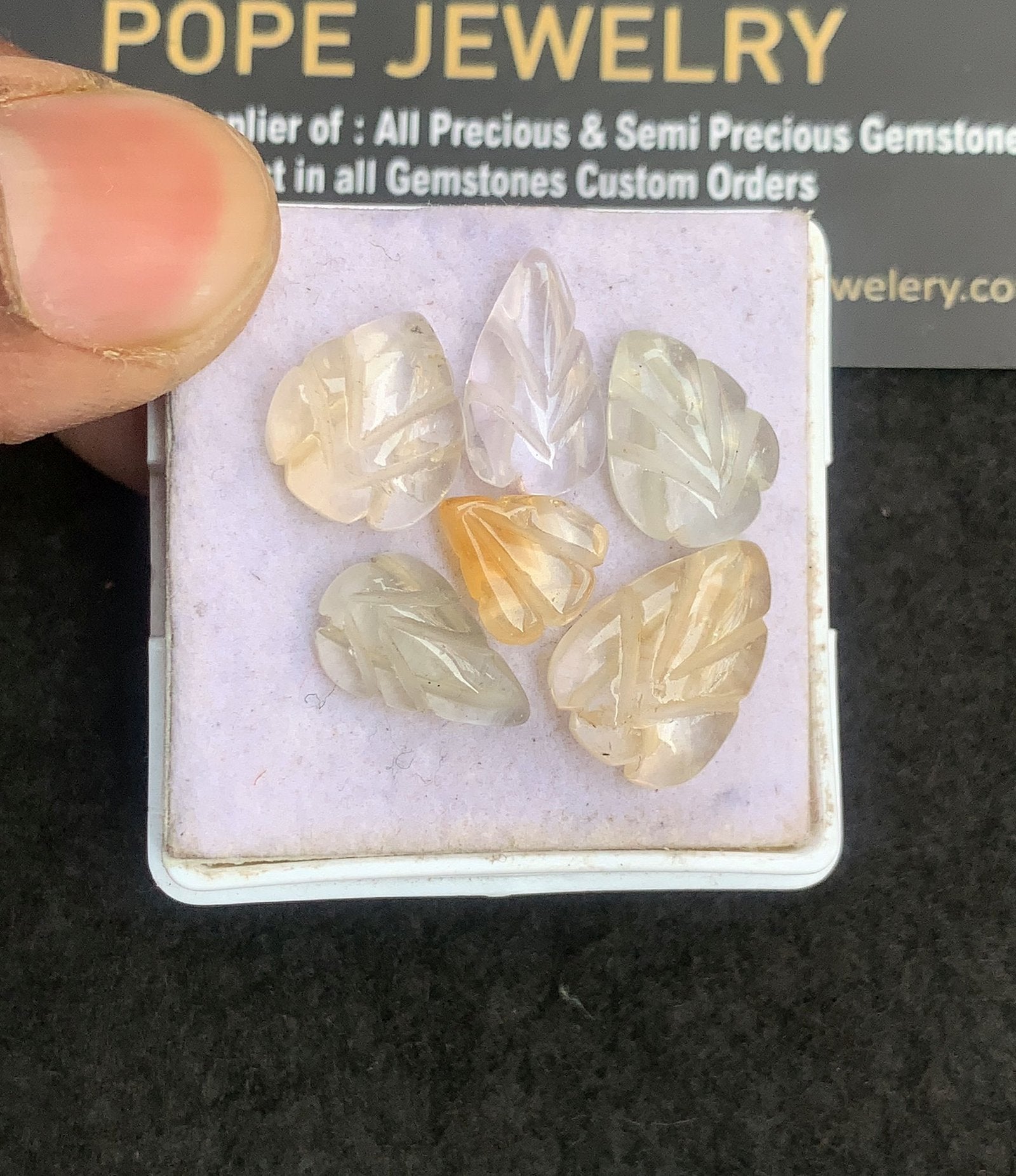 Natural Citrine Gemstone Hand Carved Leaf Shape Cabochon High Quality Loose Gemstones For Jewelry Making 10-16 MM Size 6 Pcs V5072
