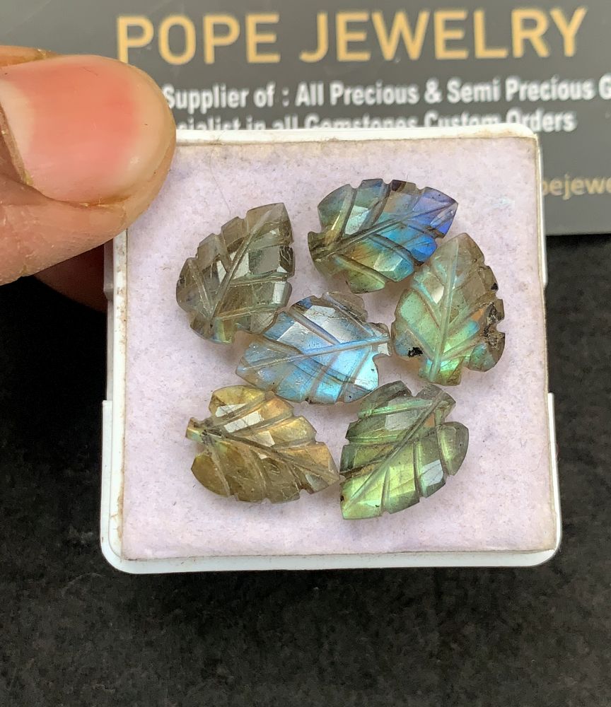 Natural Labradorite Gemstone Hand Carved Leaf Shape Cabochon High Quality Loose Gemstones For Jewelry Making 14x10 MM Size 6 Pcs V5145