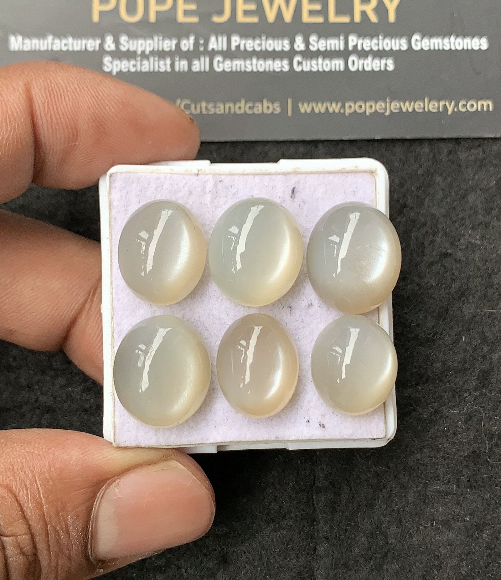 Natural Gray Moonstone Gemstone Smooth Oval Shape Cabochon High Quality Loose Gemstones For Jewelry Making 14-16 MM Size 6 Pcs V3037