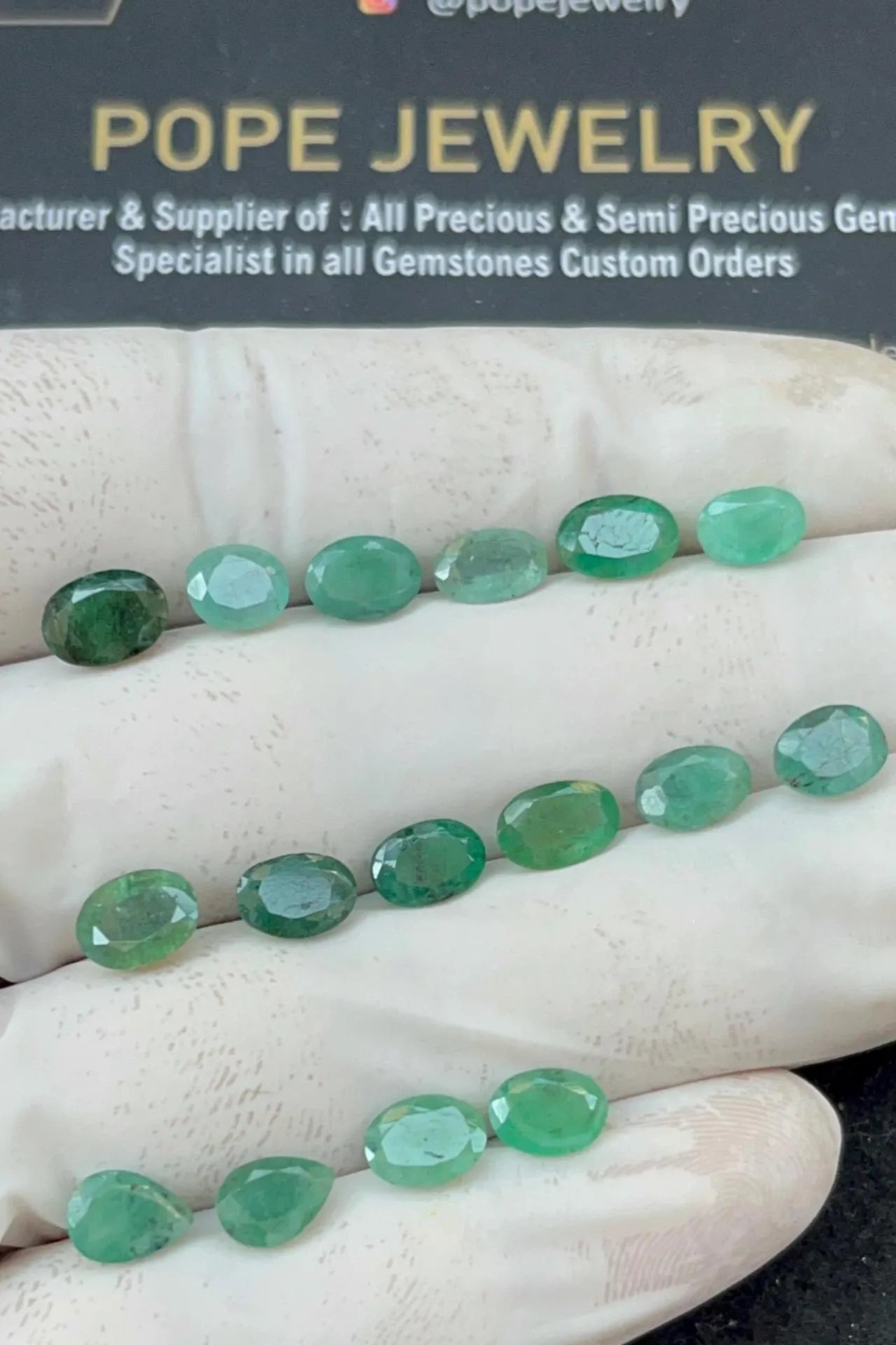 Natural Emerald Gemstone Cuts-Emerald Faceted Cut Gemstone-Emerald Faceted Cut Mix Shape-6-7 MM-16 Pcs-Jewelry Supply SM22743