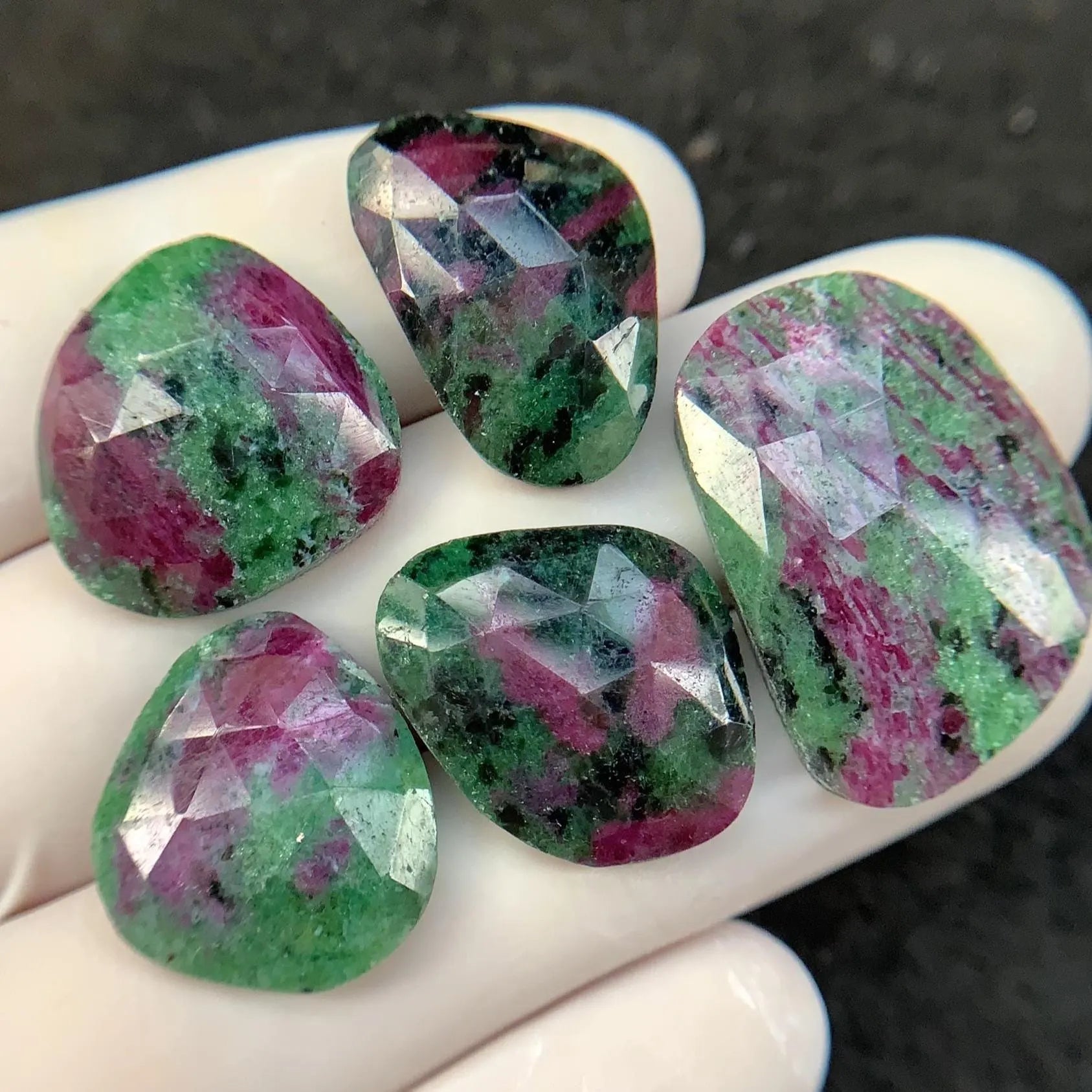 Natural Ruby Zoisite Rose Cut Fancy Shape High Quality Cabochons Loose Gemstone For Jewelry Making 18-26 MM Size 5 Pcs SM24246